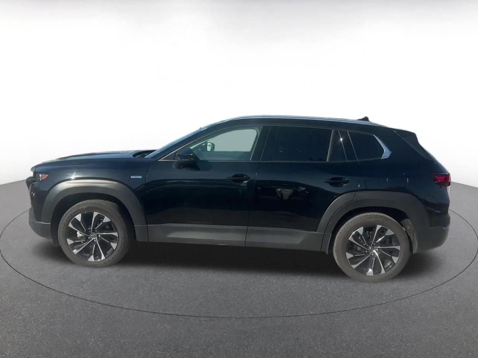 Thumbnail: 2025 Mazda CX-50 - 9