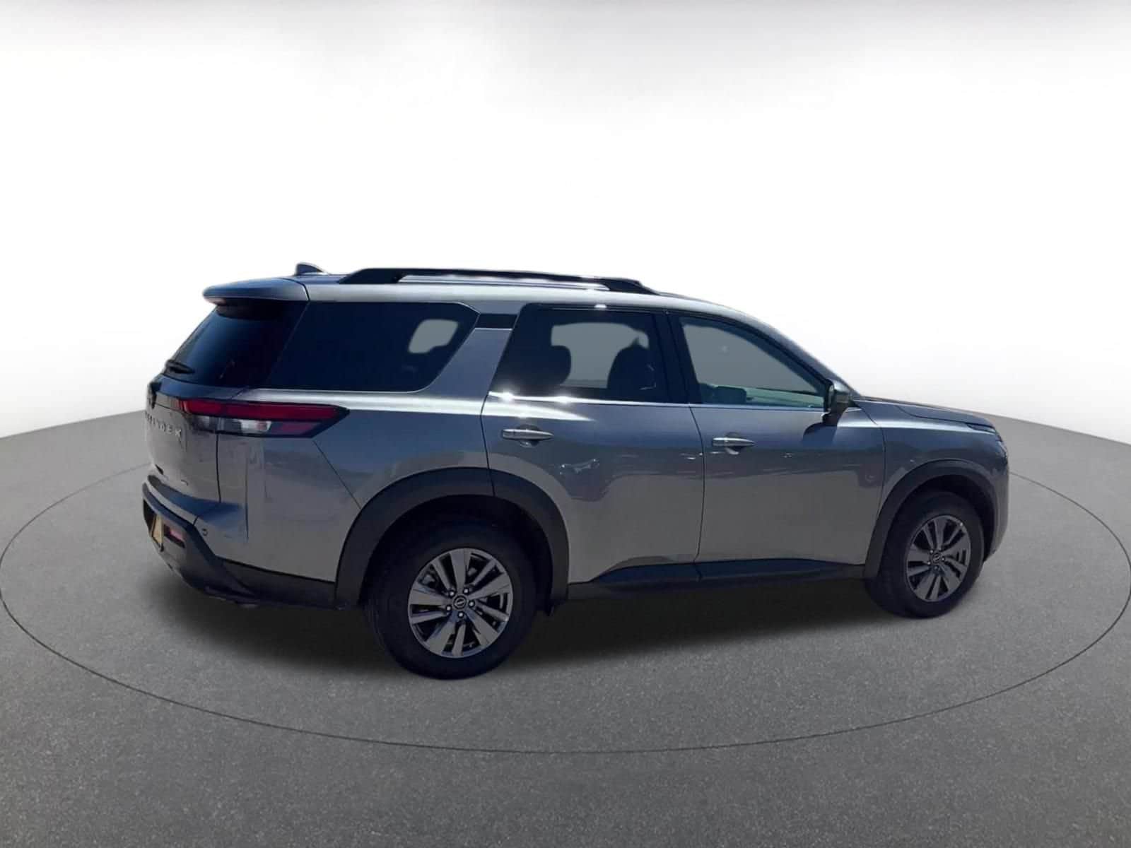 Thumbnail: 2025 Nissan Pathfinder - 15