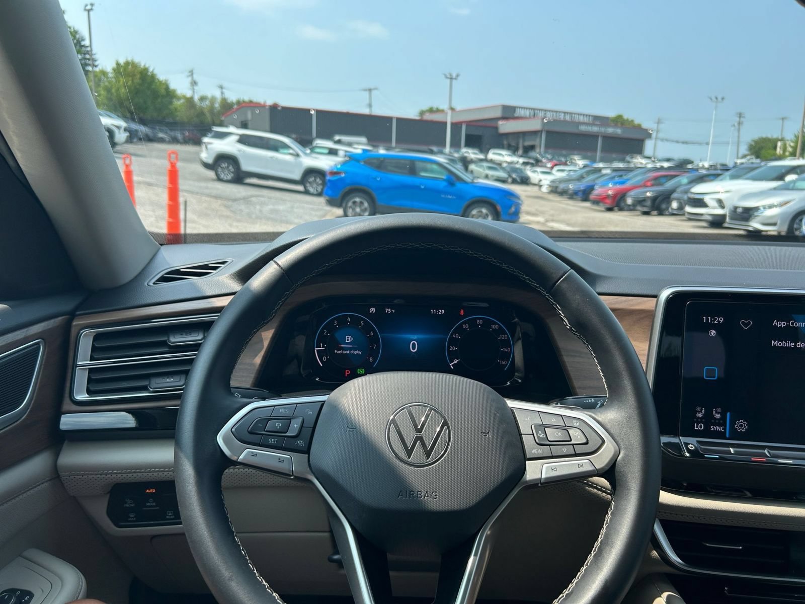 Thumbnail: 2026 Volkswagen Atlas - 31