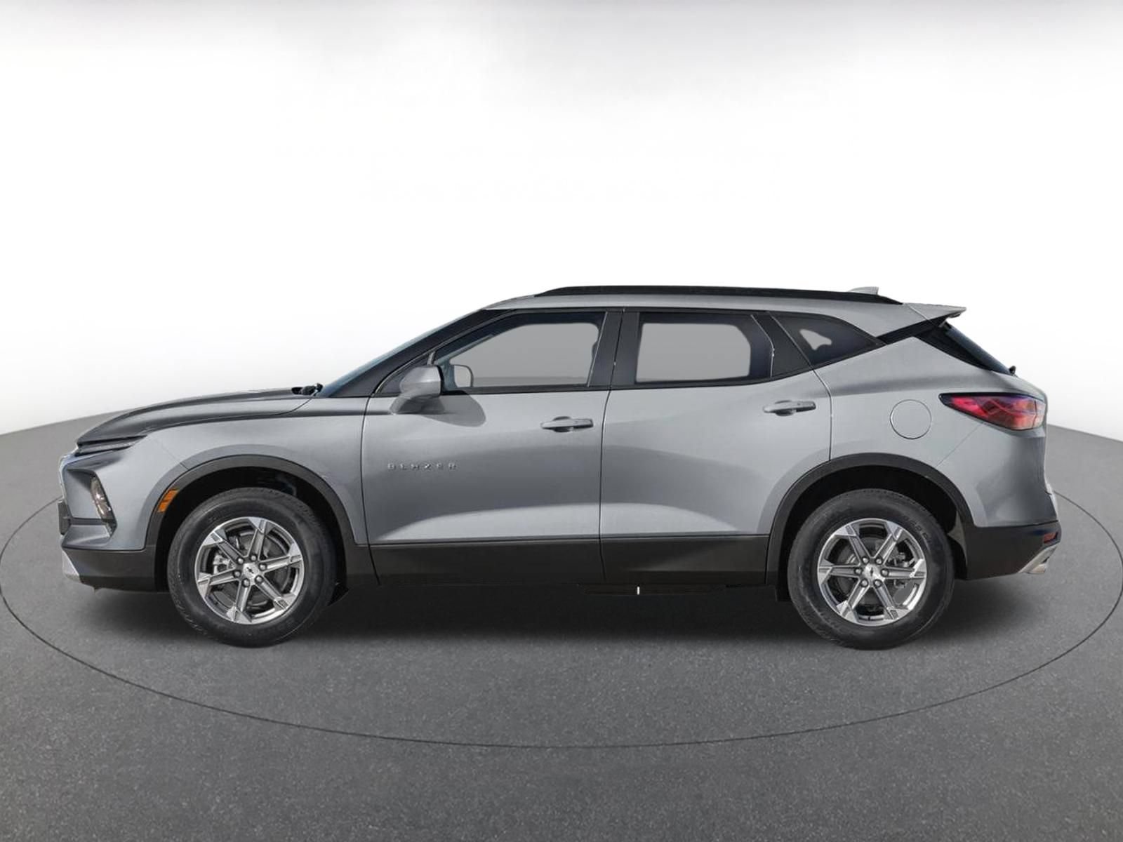 Thumbnail: 2026 Chevrolet Blazer - 3