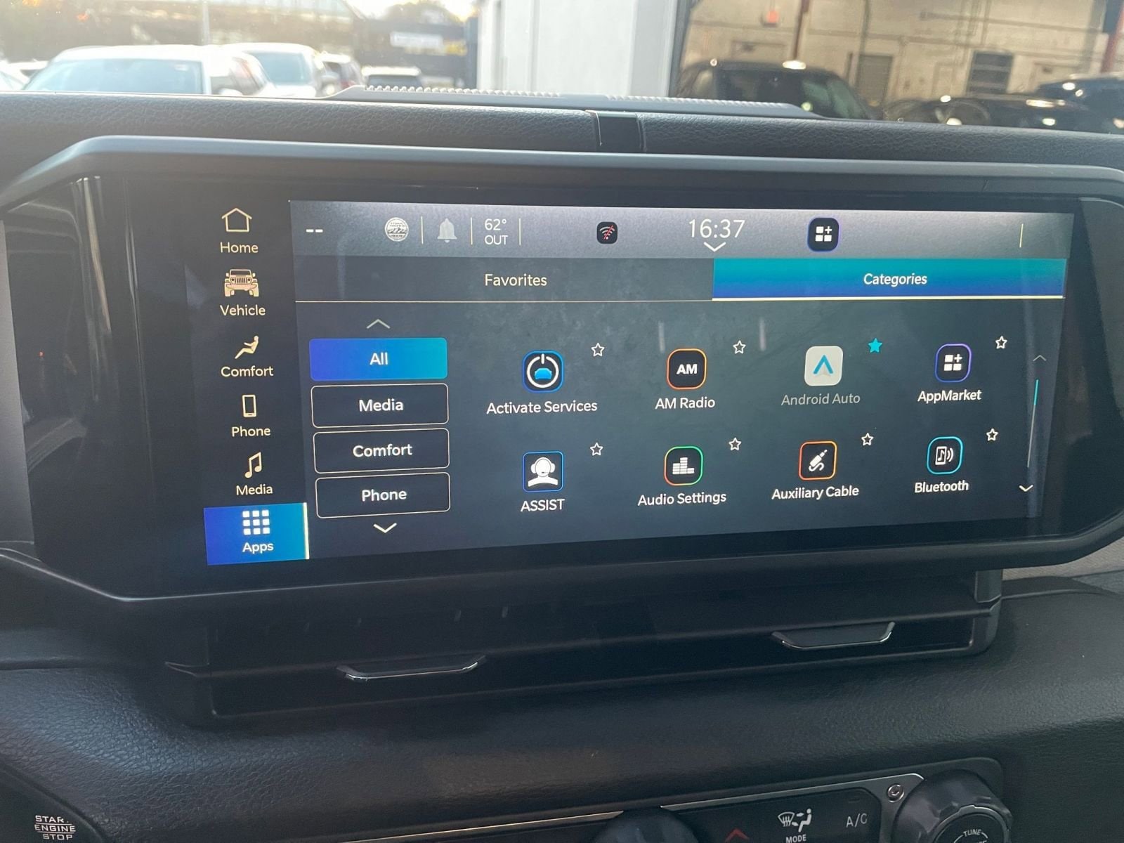 Thumbnail: 2025 Jeep Wrangler - 21