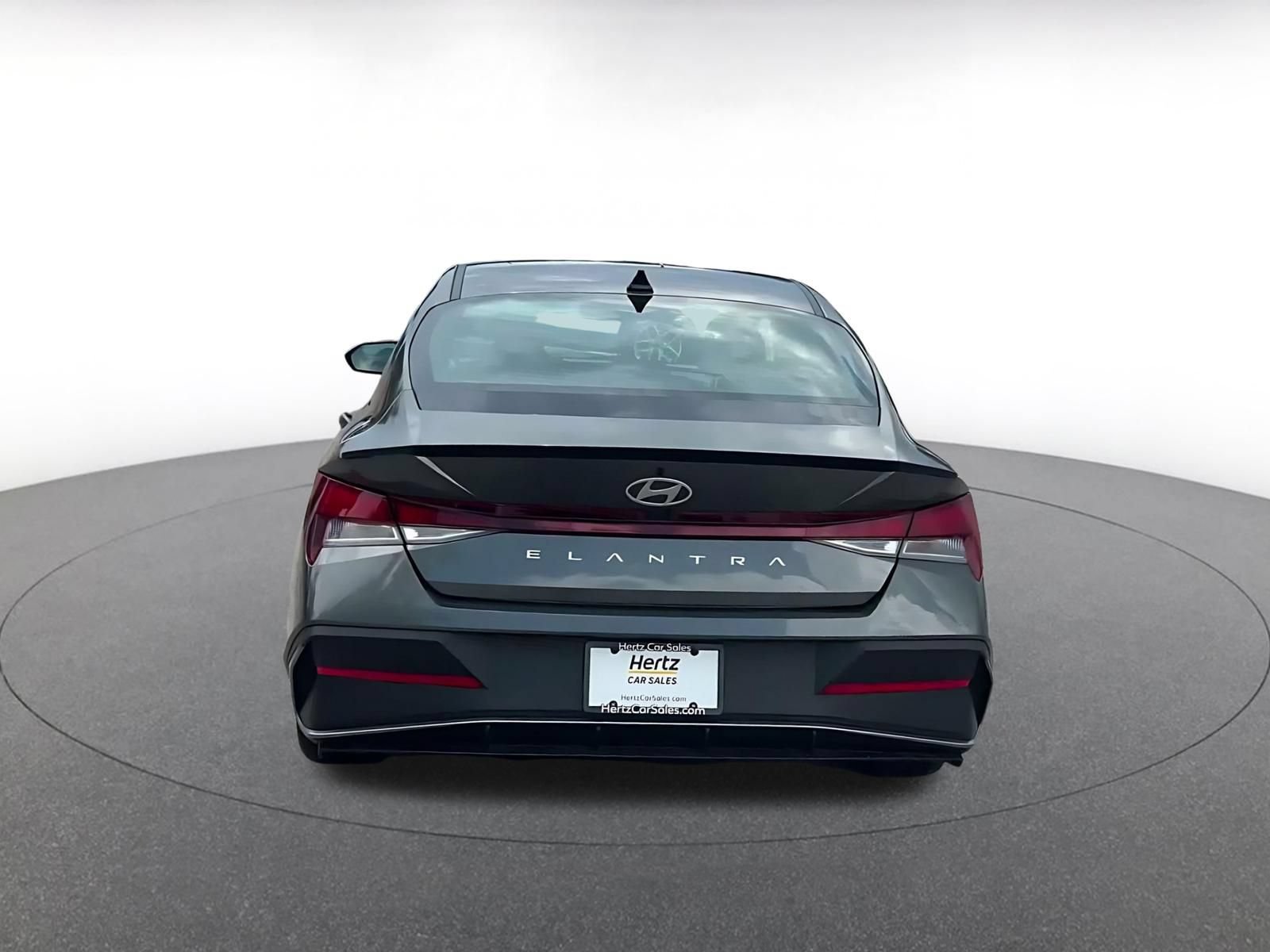 Thumbnail: 2026 Hyundai Elantra - 12