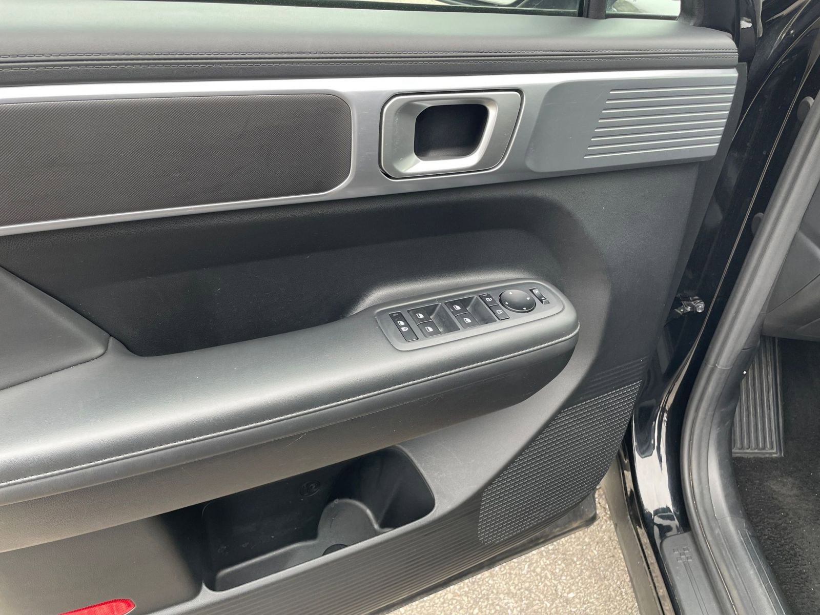 Thumbnail: 2025 Hyundai Santa Fe - 21