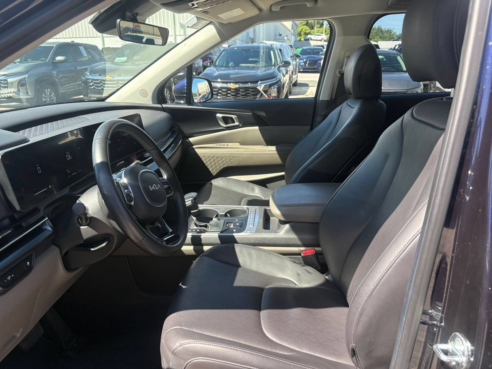 Thumbnail: 2026 Kia Carnival - 21