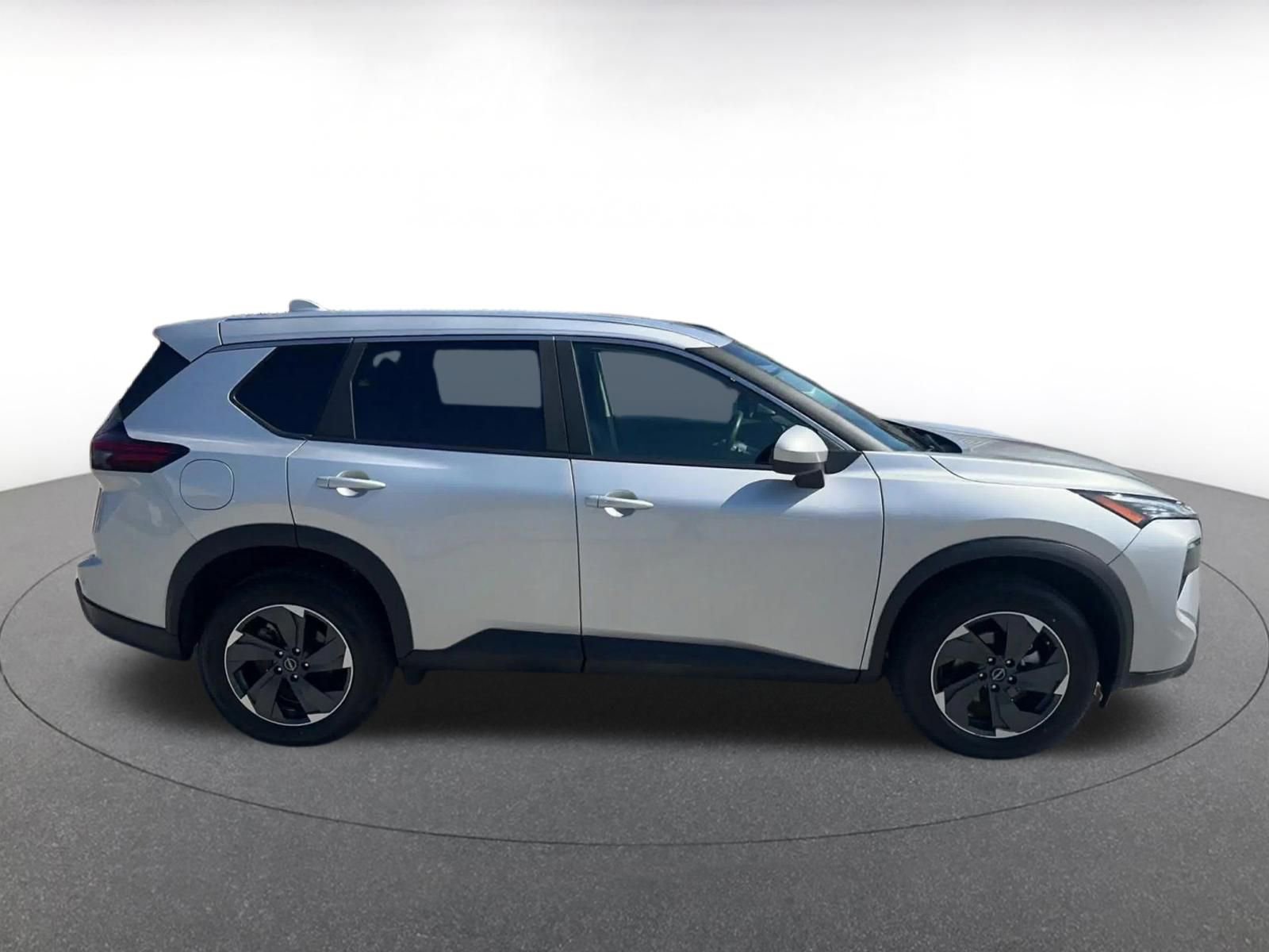 Thumbnail: 2025 Nissan Rogue - 16