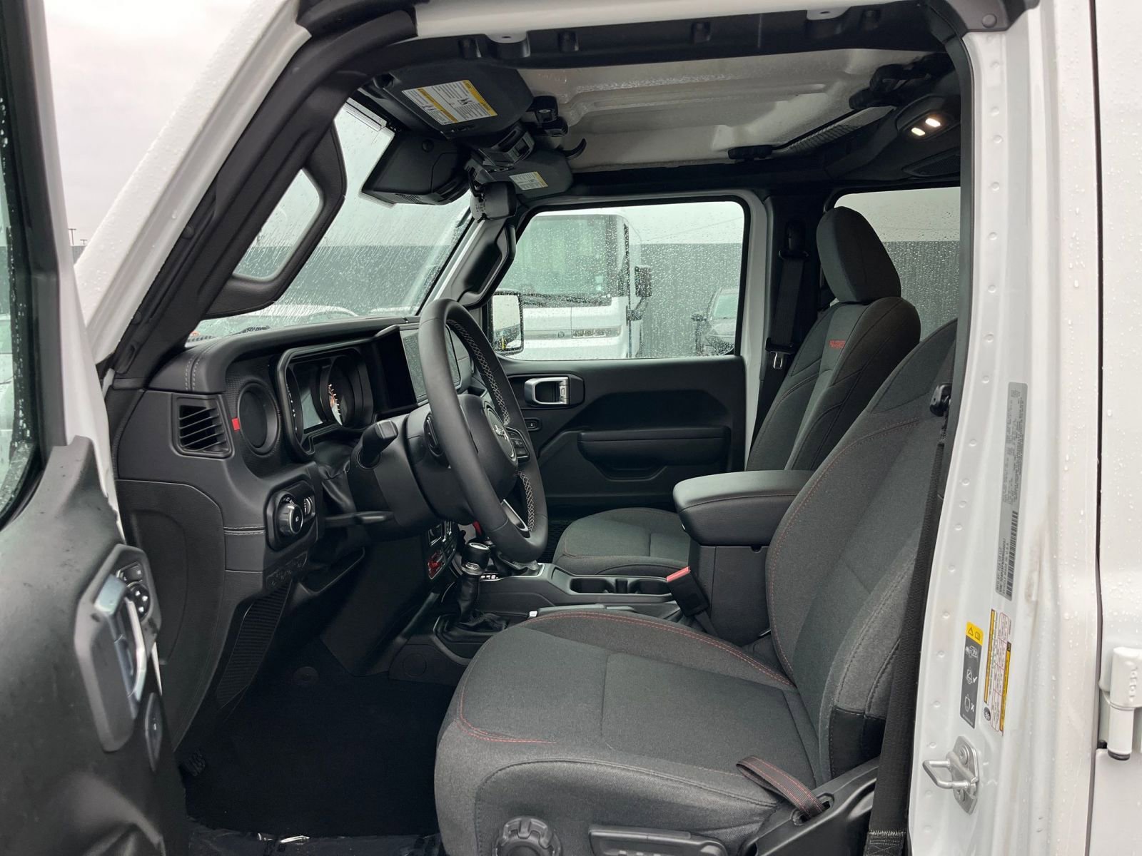 Thumbnail: 2025 Jeep Wrangler - 25