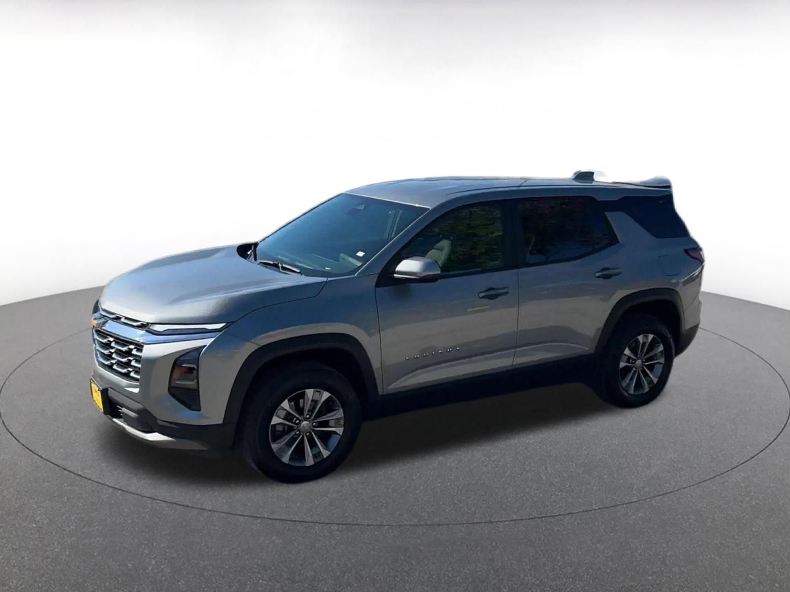 Thumbnail: 2025 Chevrolet Equinox - 8