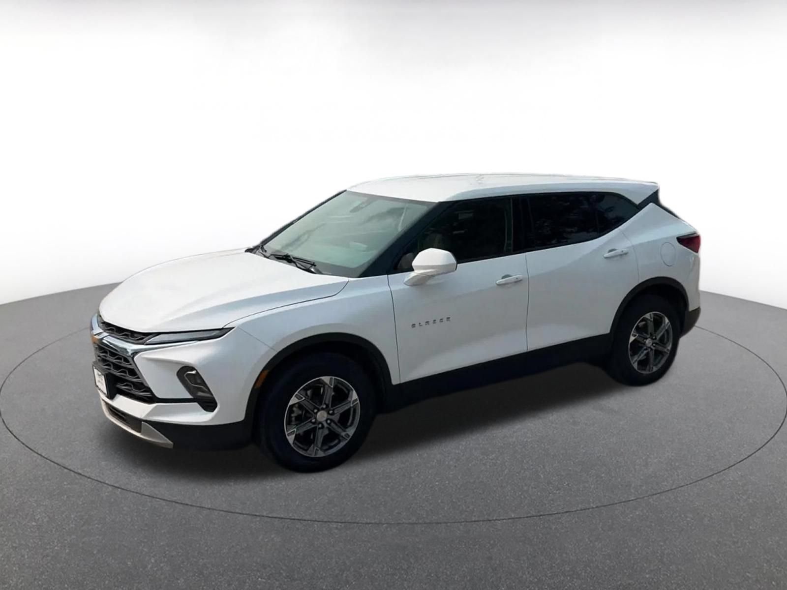 Thumbnail: 2025 Chevrolet Blazer - 6