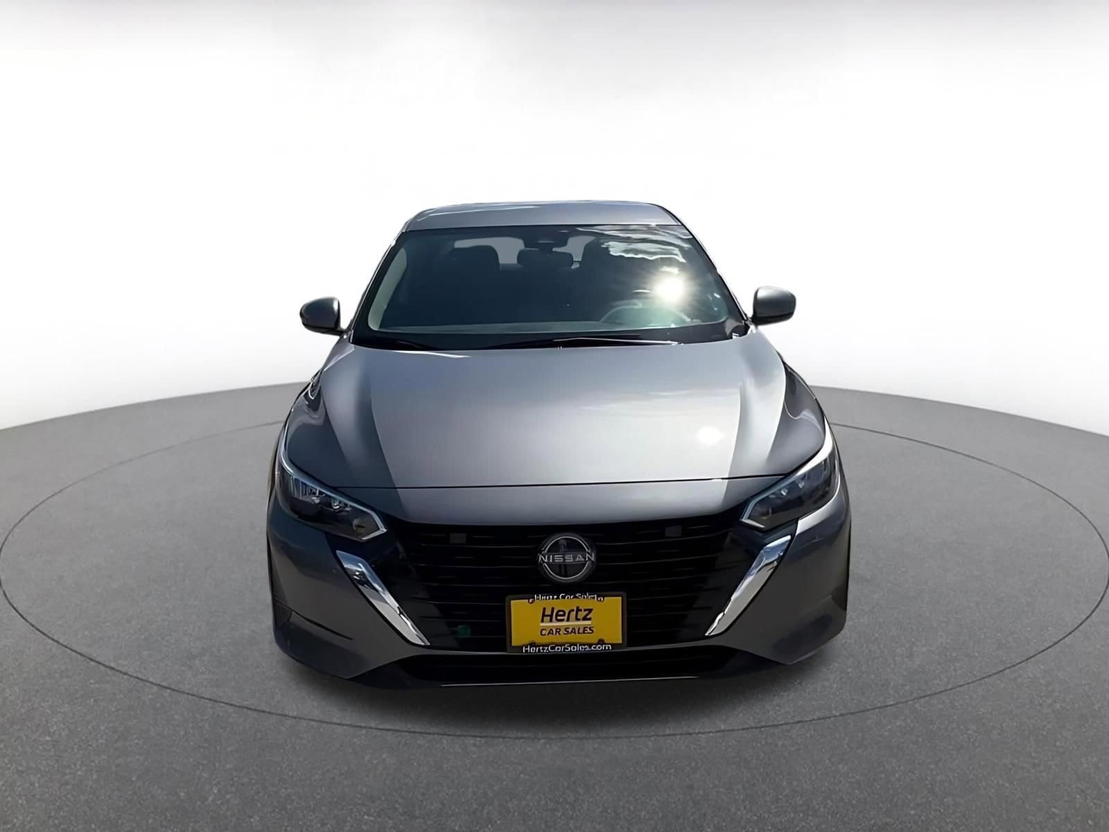 Thumbnail: 2025 Nissan Sentra - 4