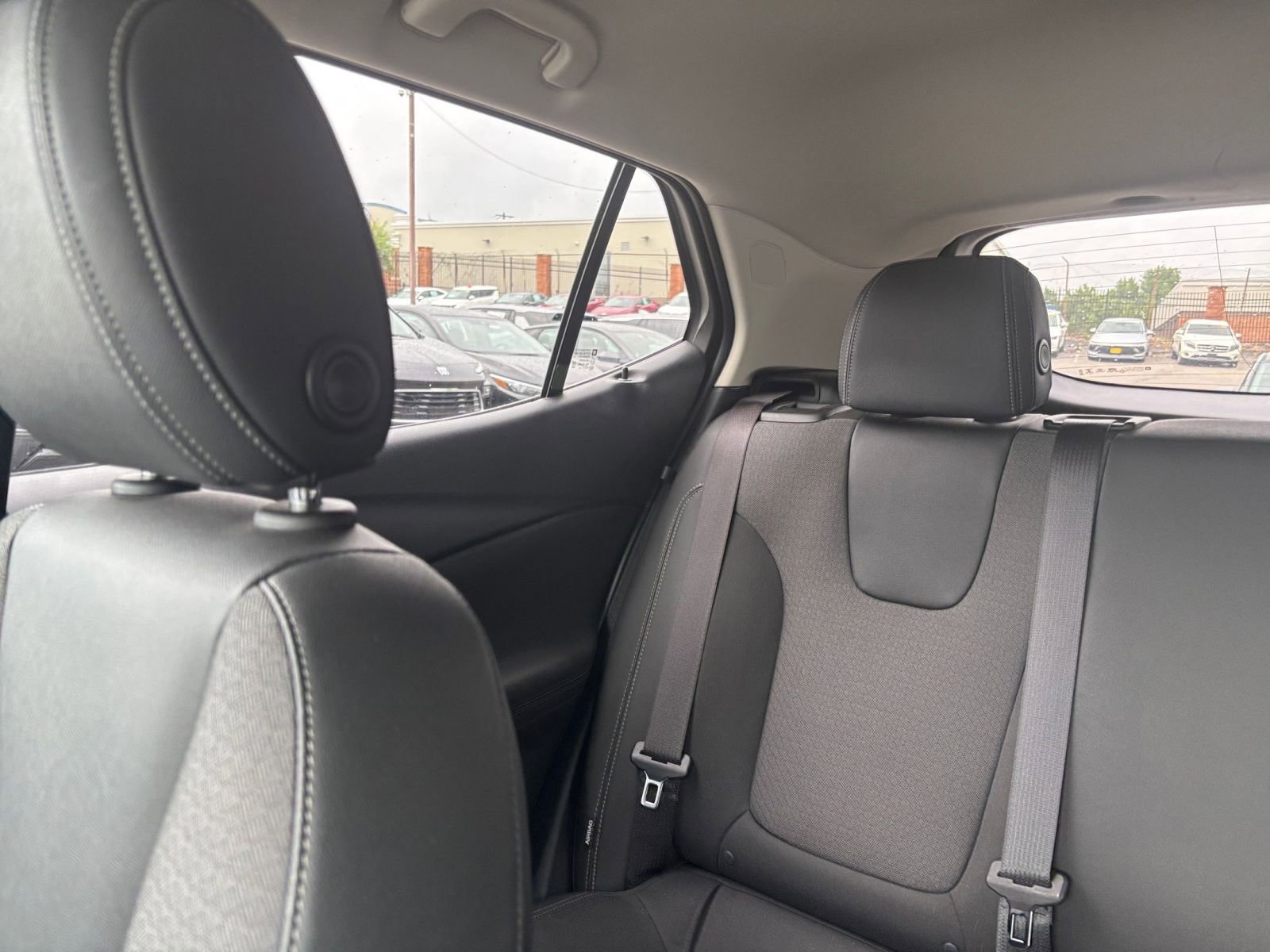 Thumbnail: 2025 Buick Encore GX - 34