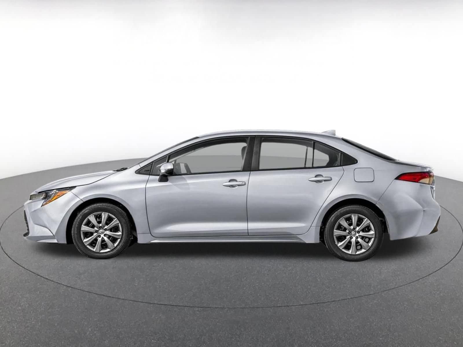 Thumbnail: 2025 Toyota Corolla - 3