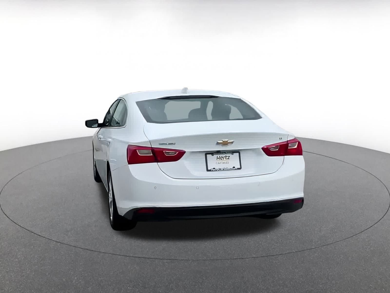 Thumbnail: 2023 Chevrolet Malibu - 14