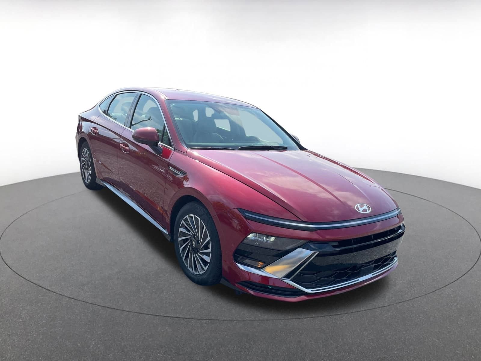 Thumbnail: 2024 Hyundai Sonata - 1