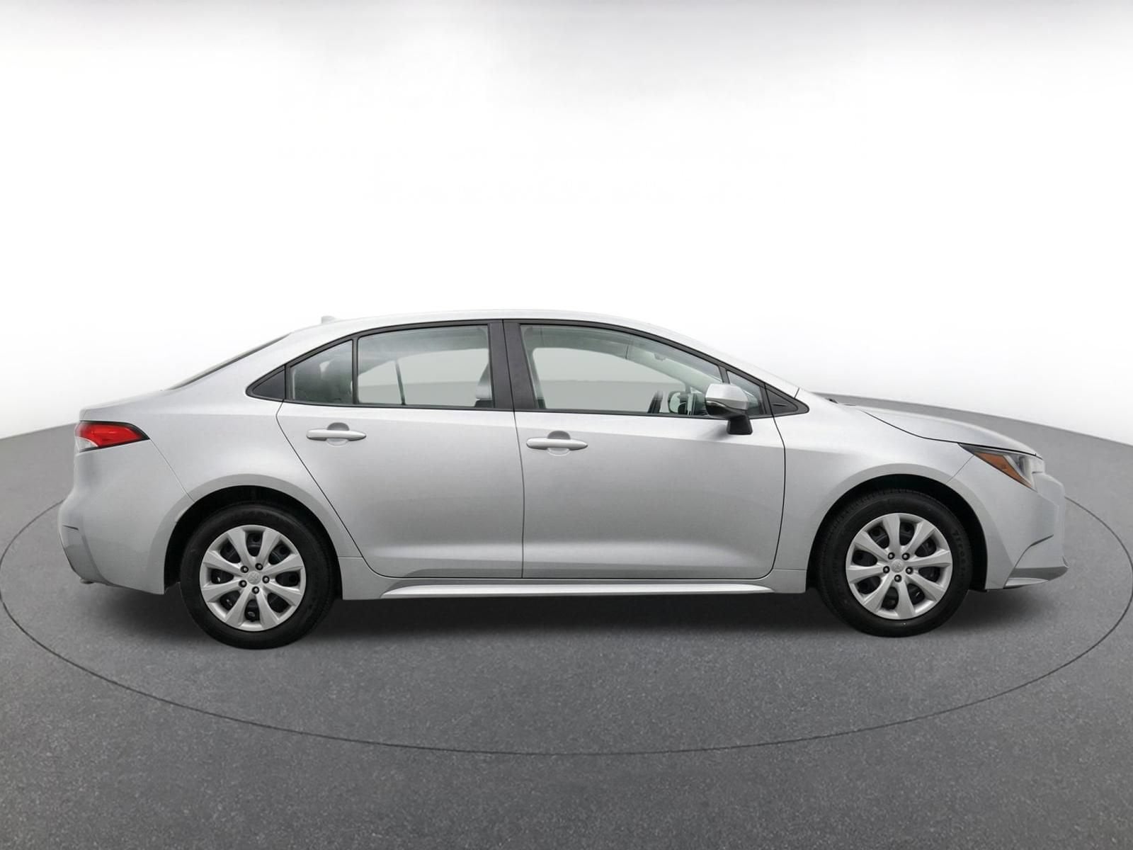 Thumbnail: 2025 Toyota Corolla - 14