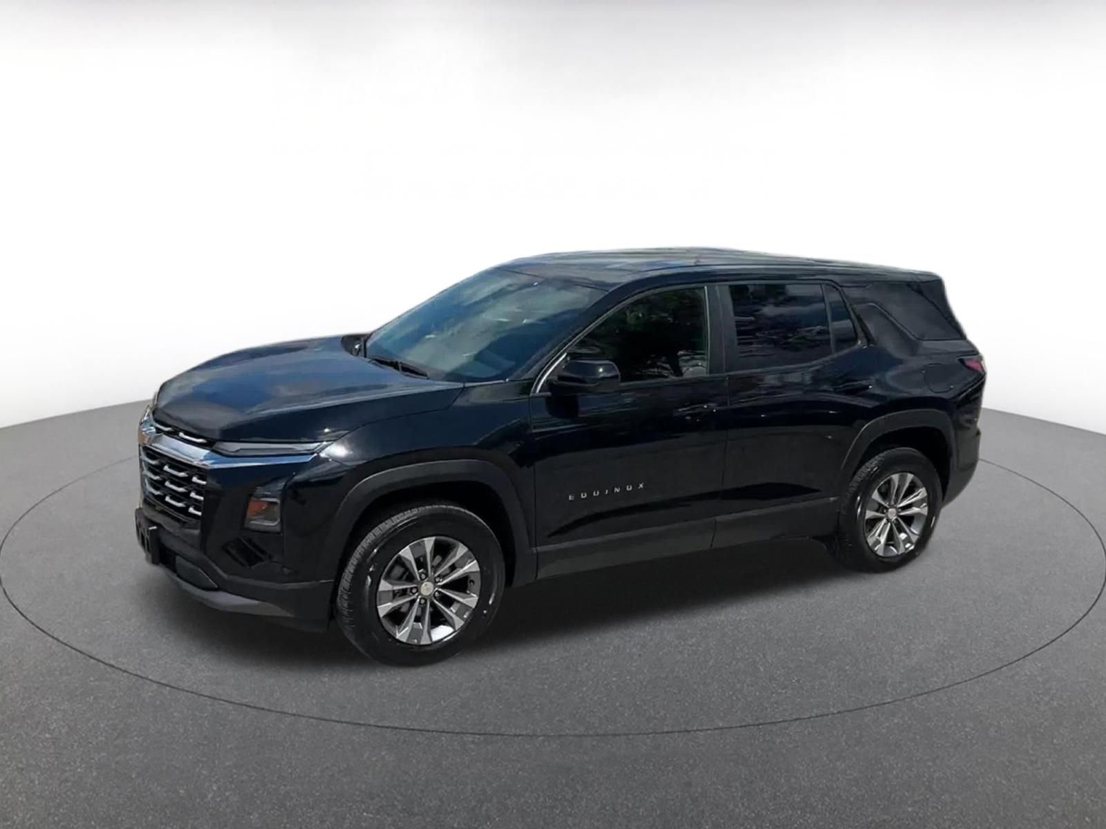 Thumbnail: 2025 Chevrolet Equinox - 8