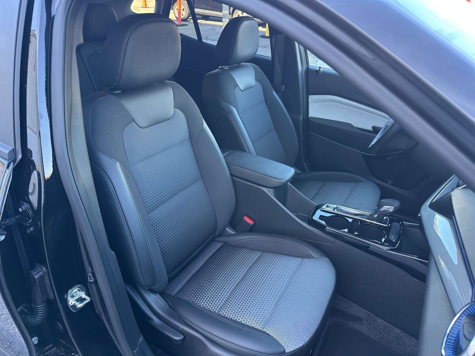 Thumbnail: 2025 Chevrolet Trax - 34