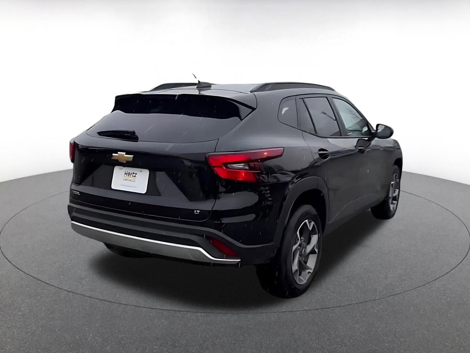 Thumbnail: 2025 Chevrolet Trax - 14