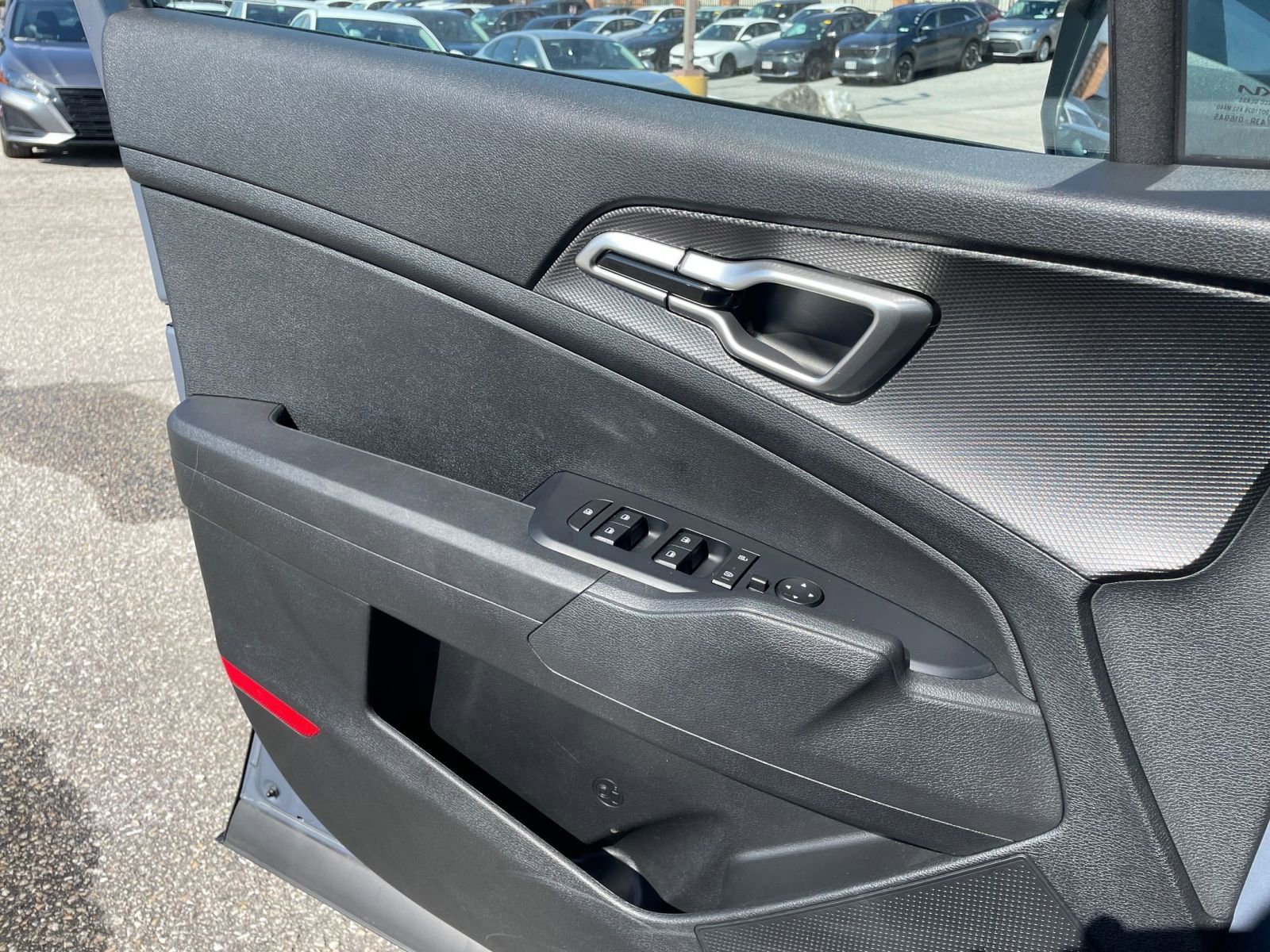 Thumbnail: 2025 Kia Sportage - 18