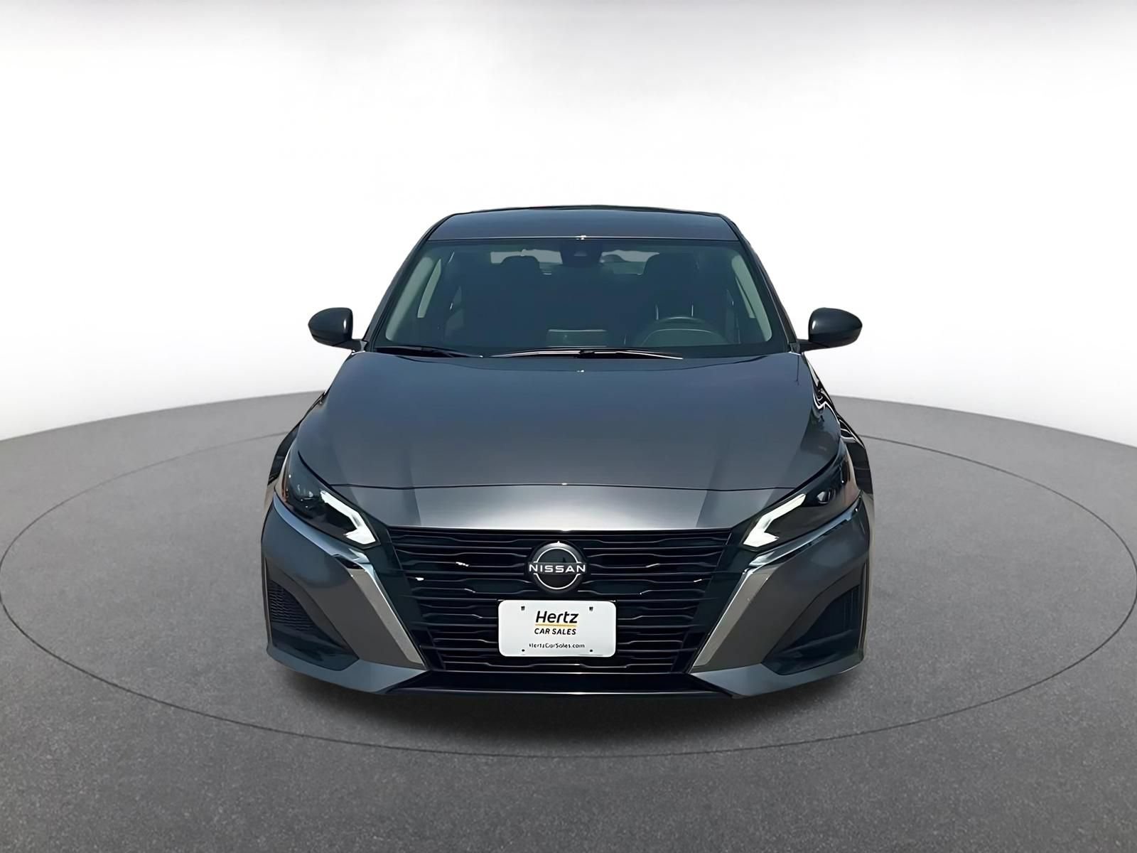 Thumbnail: 2025 Nissan Altima - 4