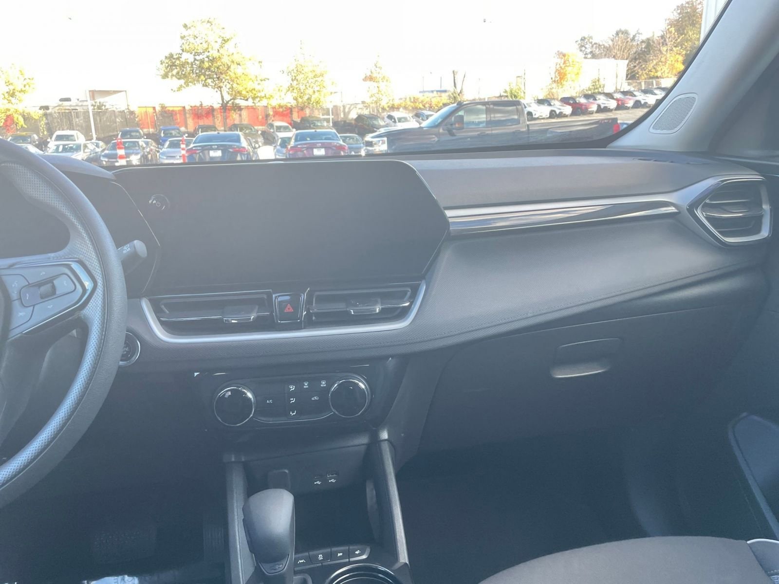 Thumbnail: 2025 Chevrolet TrailBlazer - 33