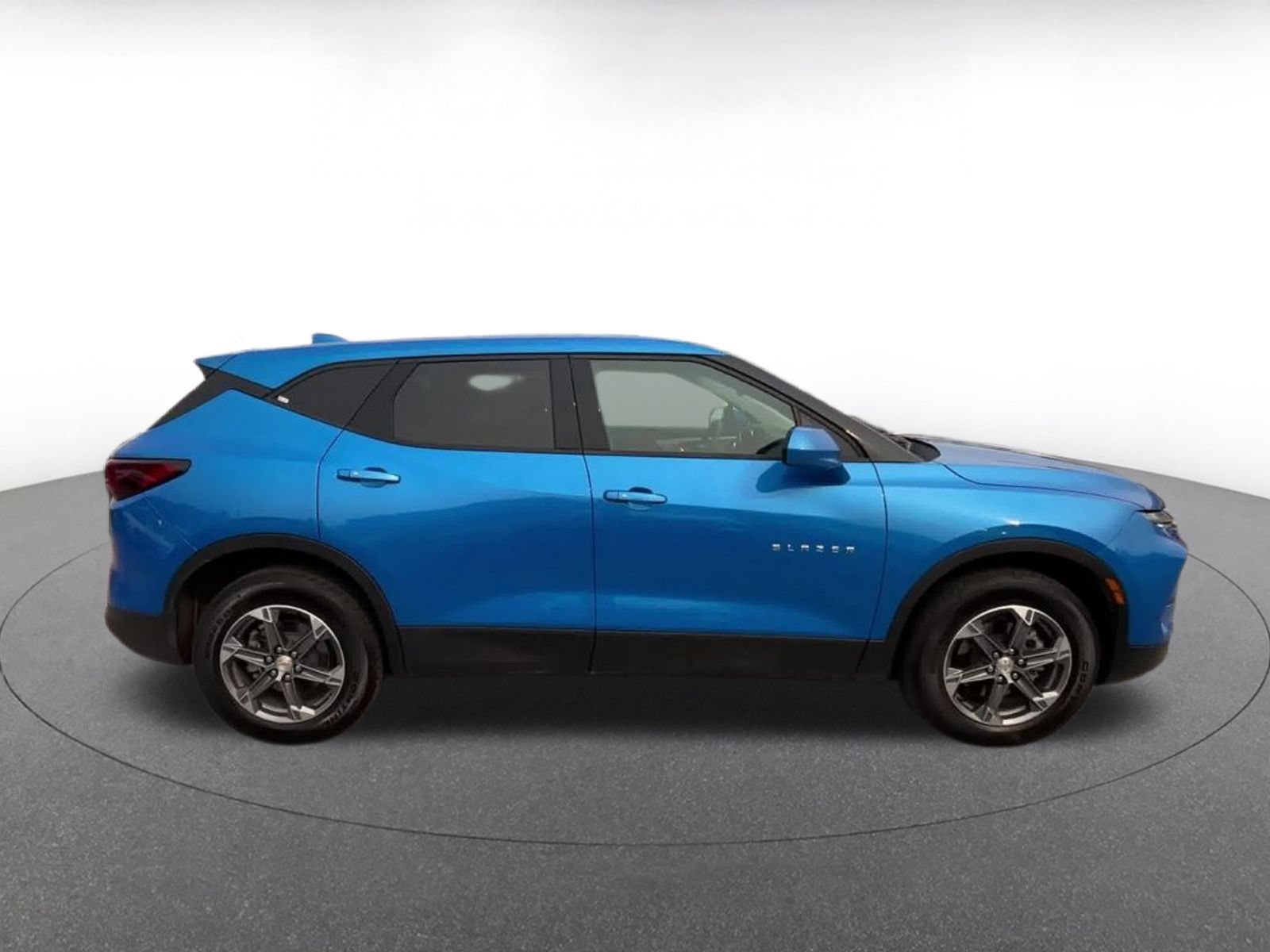 Thumbnail: 2026 Chevrolet Blazer - 16