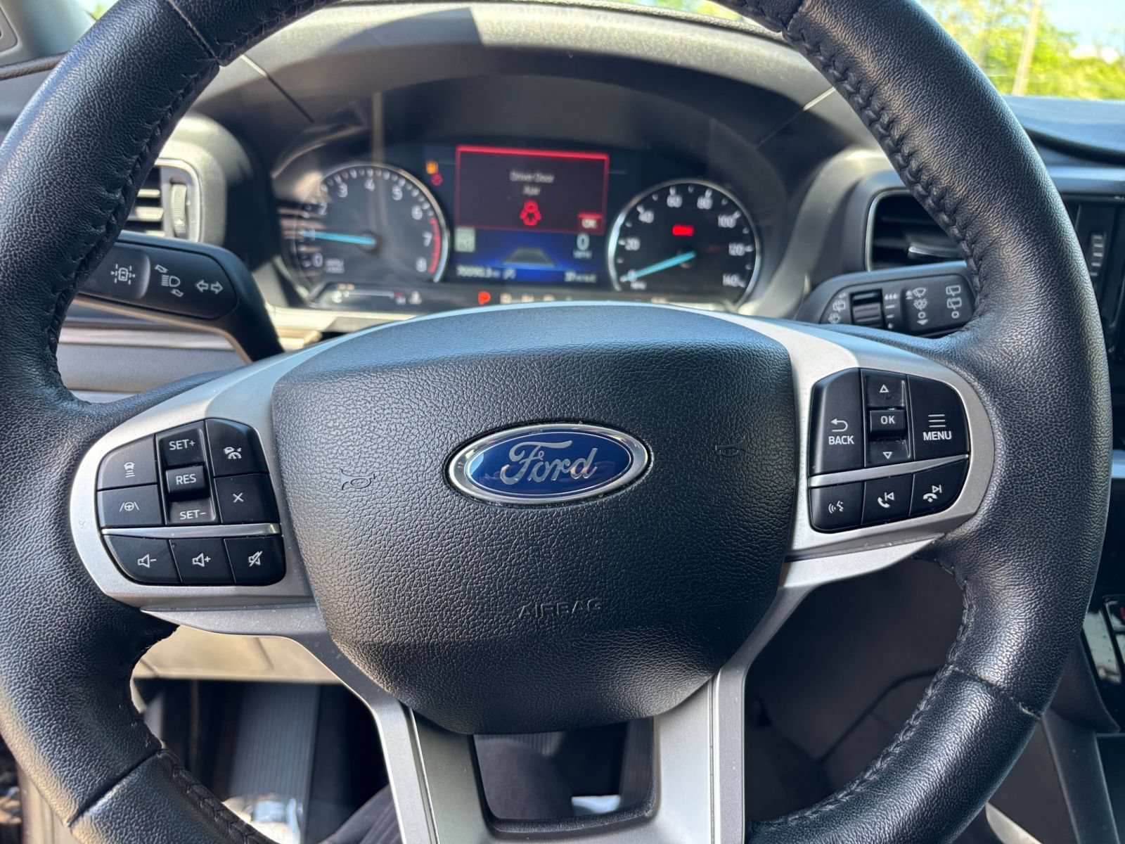 Thumbnail: 2024 Ford Explorer - 30