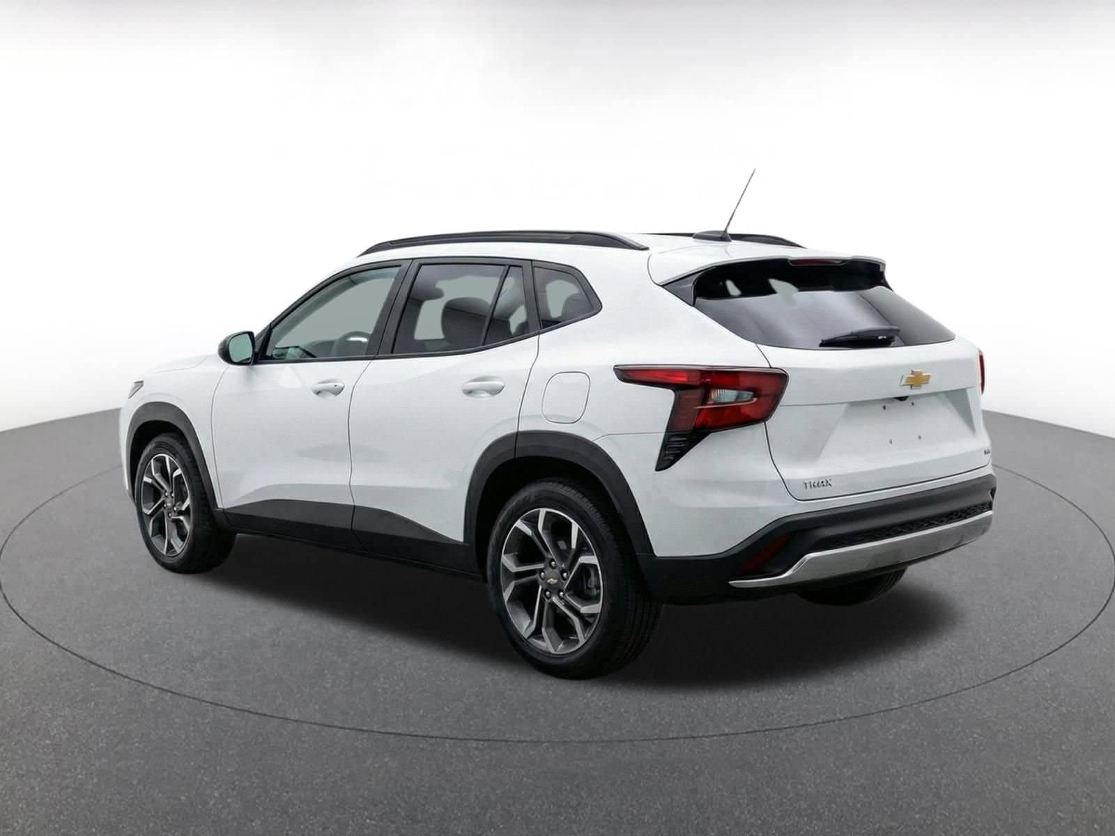 Thumbnail: 2025 Chevrolet Trax - 7