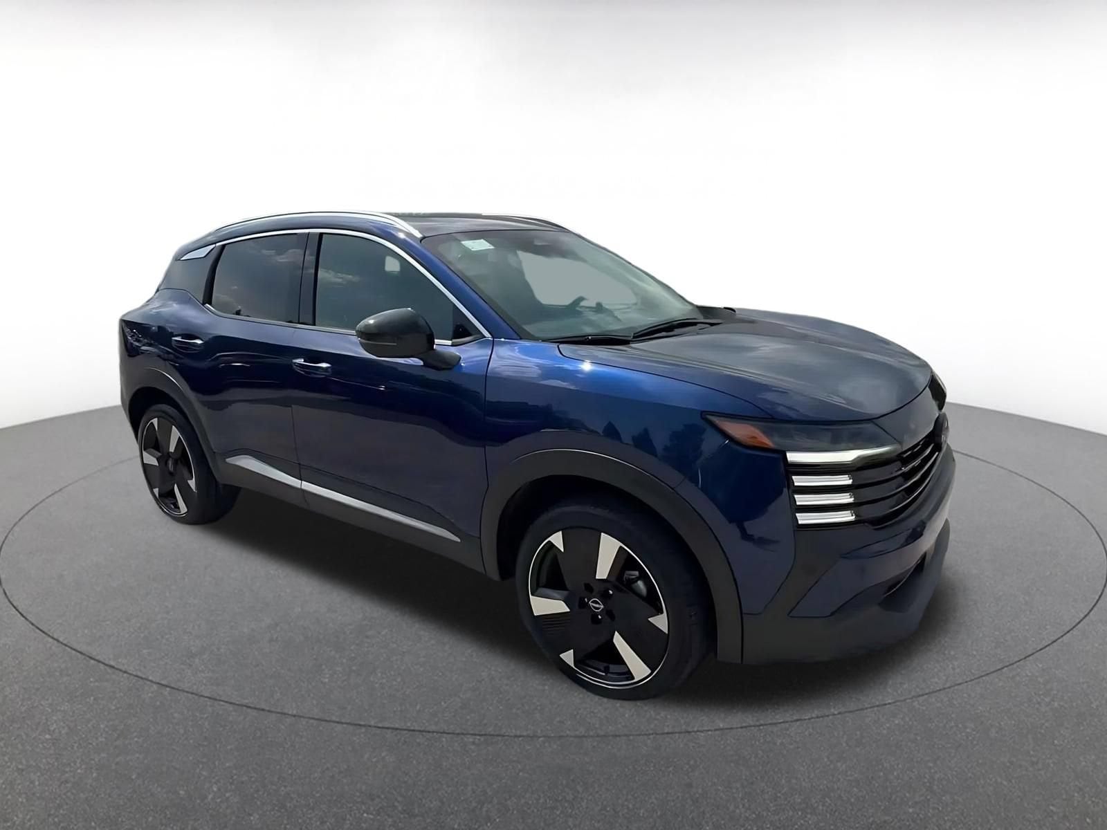 Thumbnail: 2026 Nissan Kicks - 2