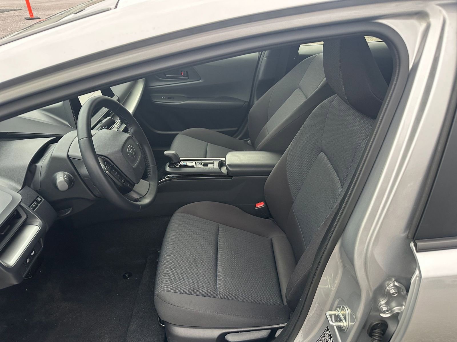 Thumbnail: 2025 Toyota Prius - 24