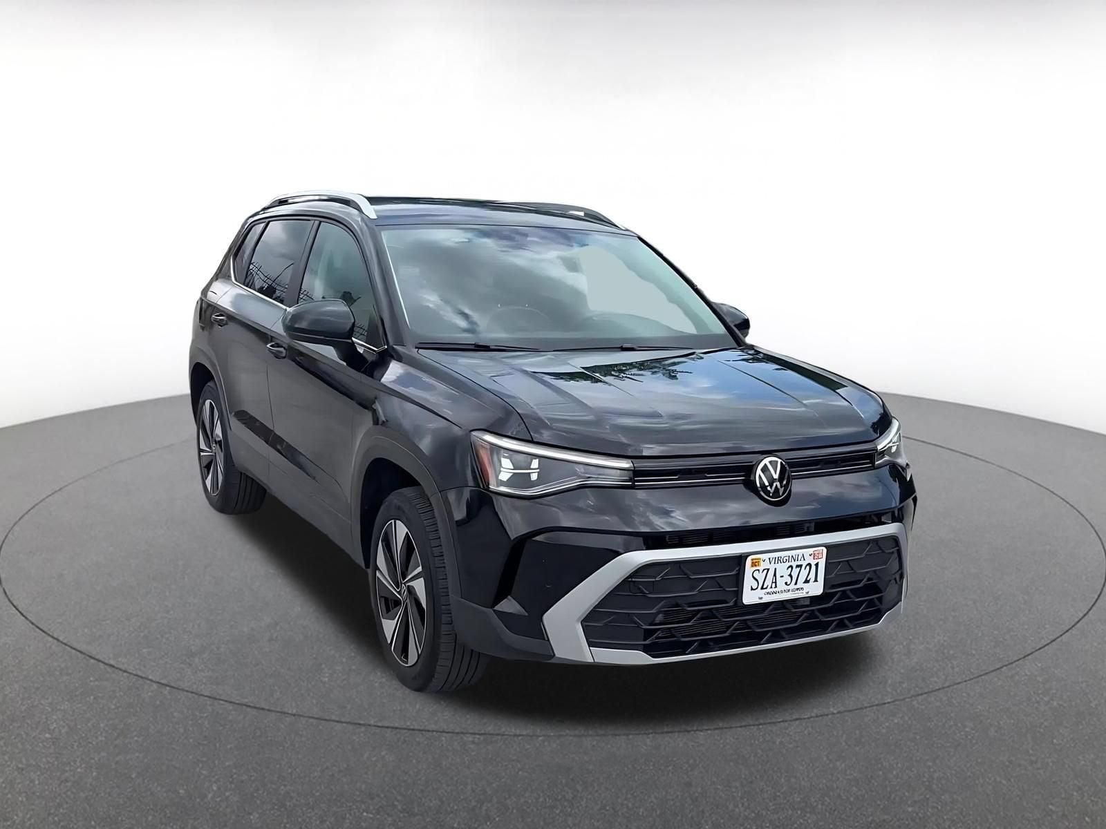 Thumbnail: 2026 Volkswagen Taos - 3