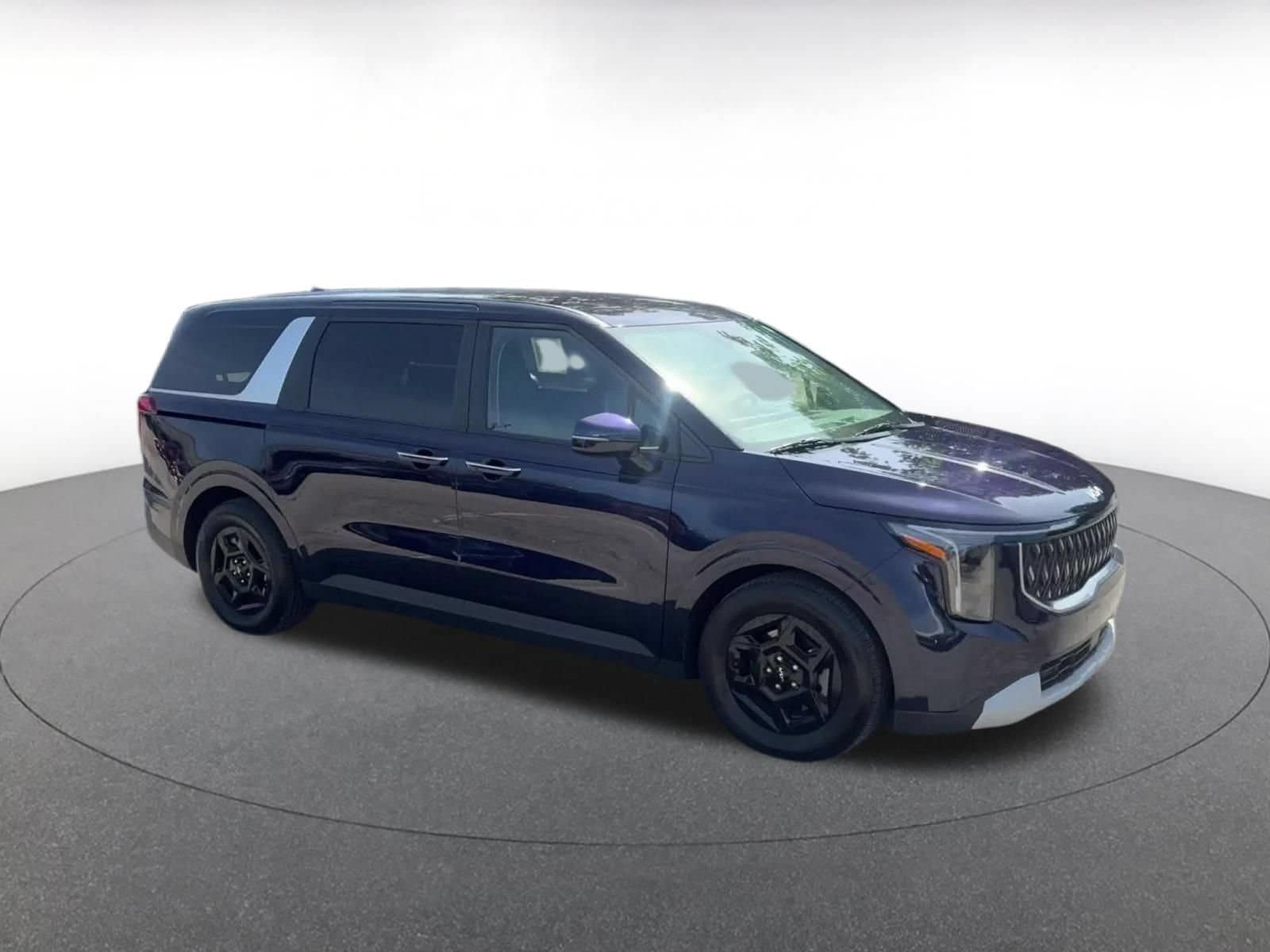 Thumbnail: 2026 Kia Carnival - 2