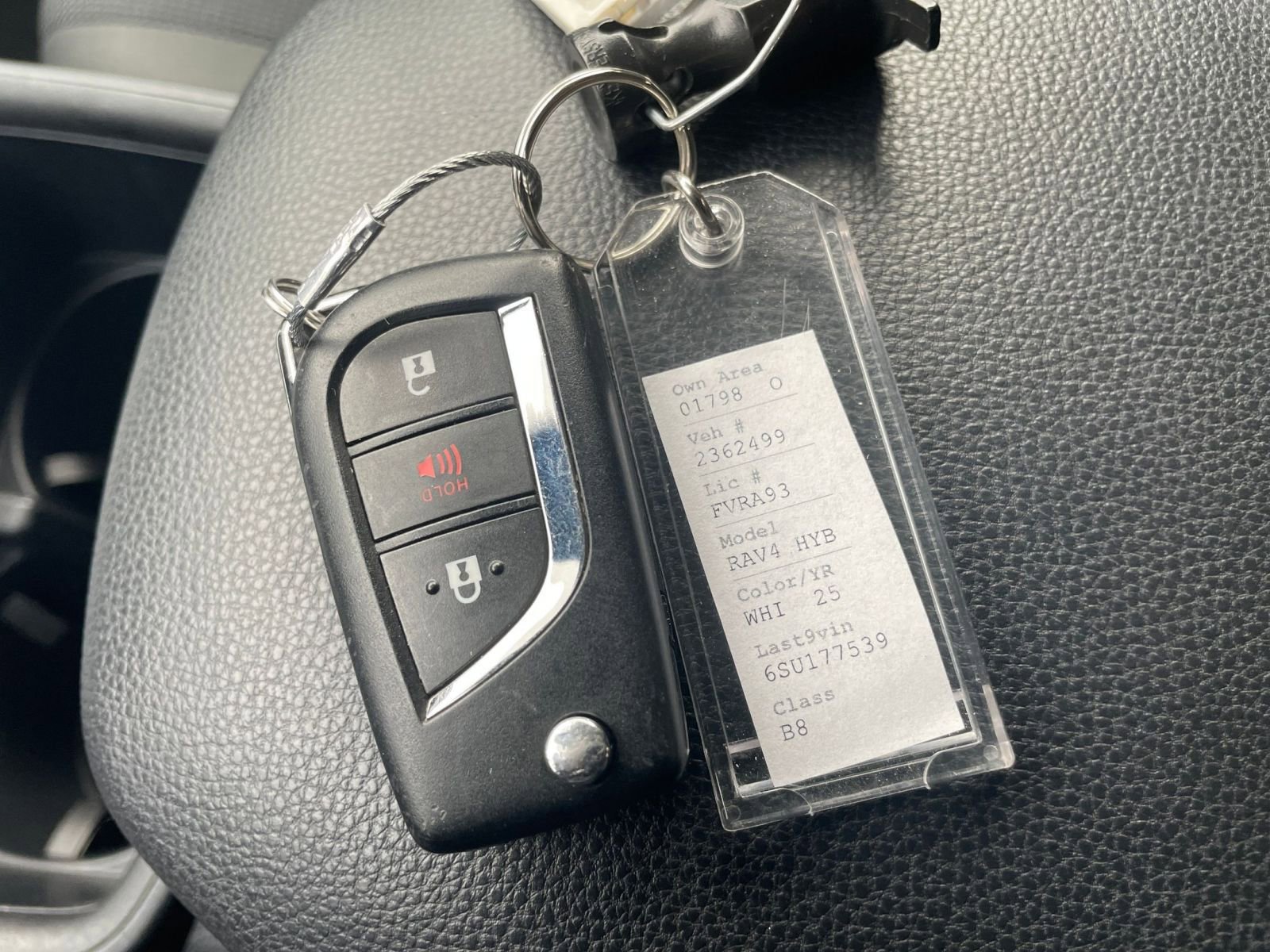 Thumbnail: 2025 Toyota RAV4 - 22