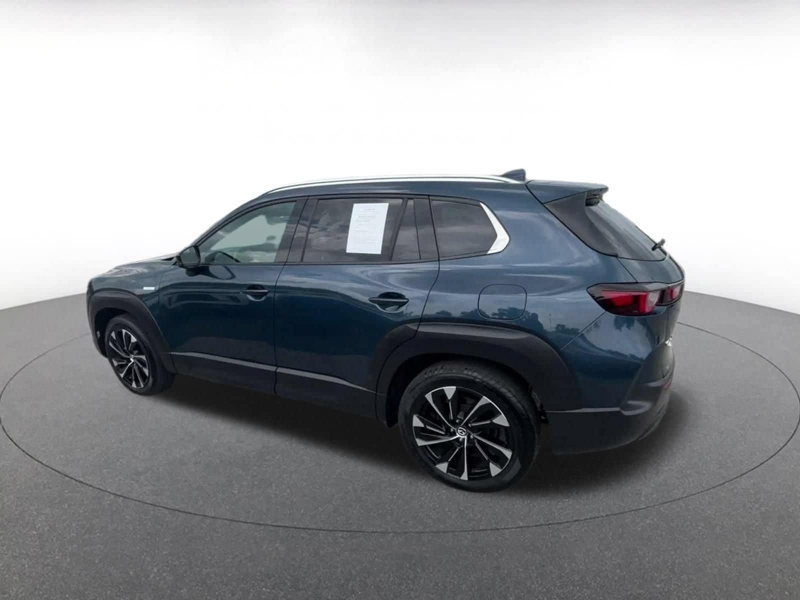 Thumbnail: 2025 Mazda CX-50 - 9
