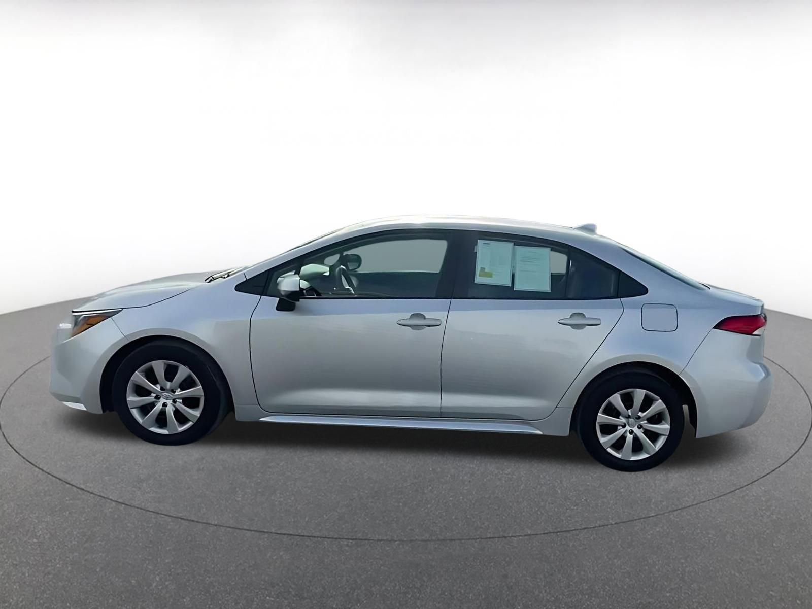 Thumbnail: 2025 Toyota Corolla - 9