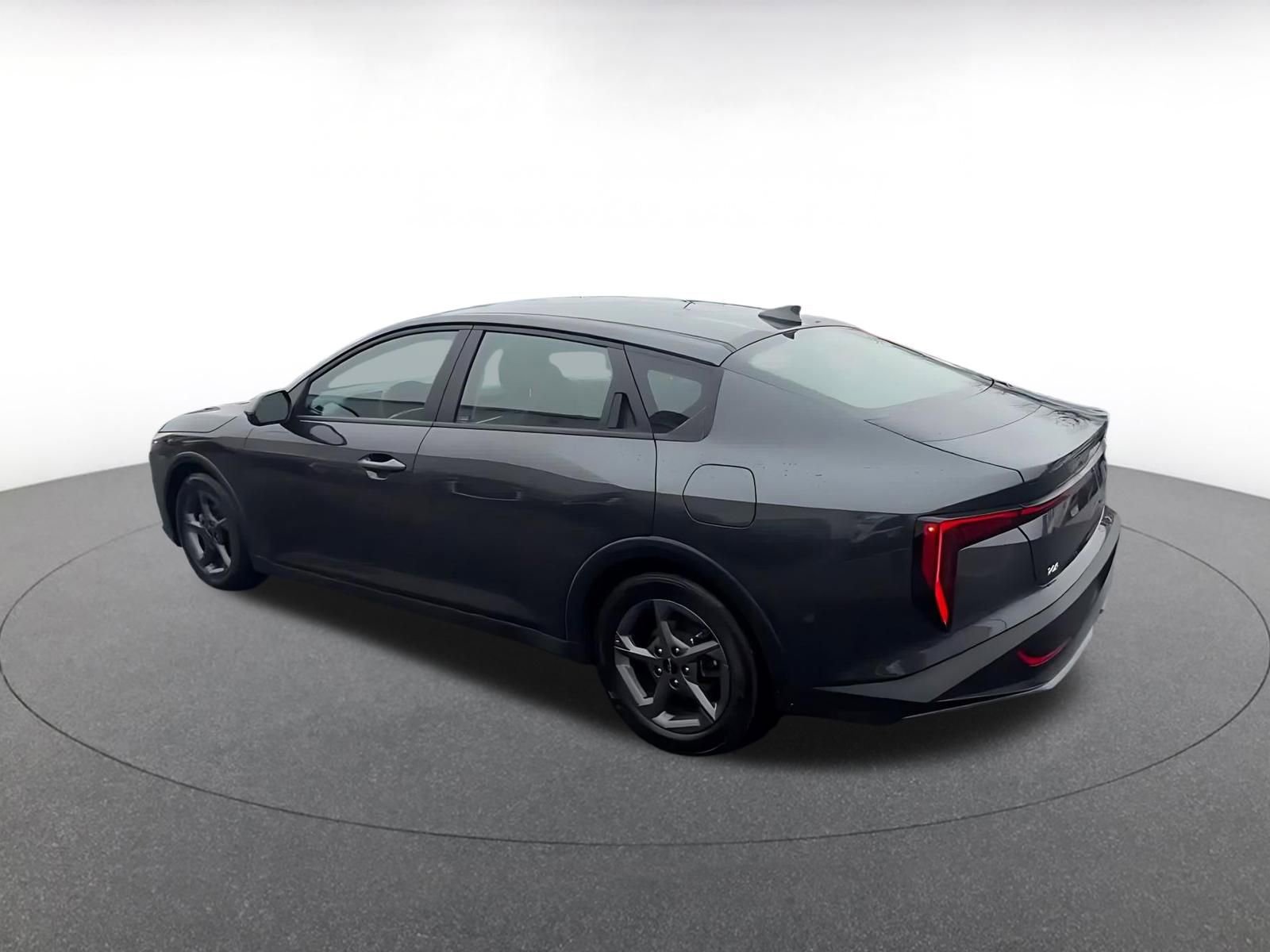 Thumbnail: 2025 Kia K4 - 10