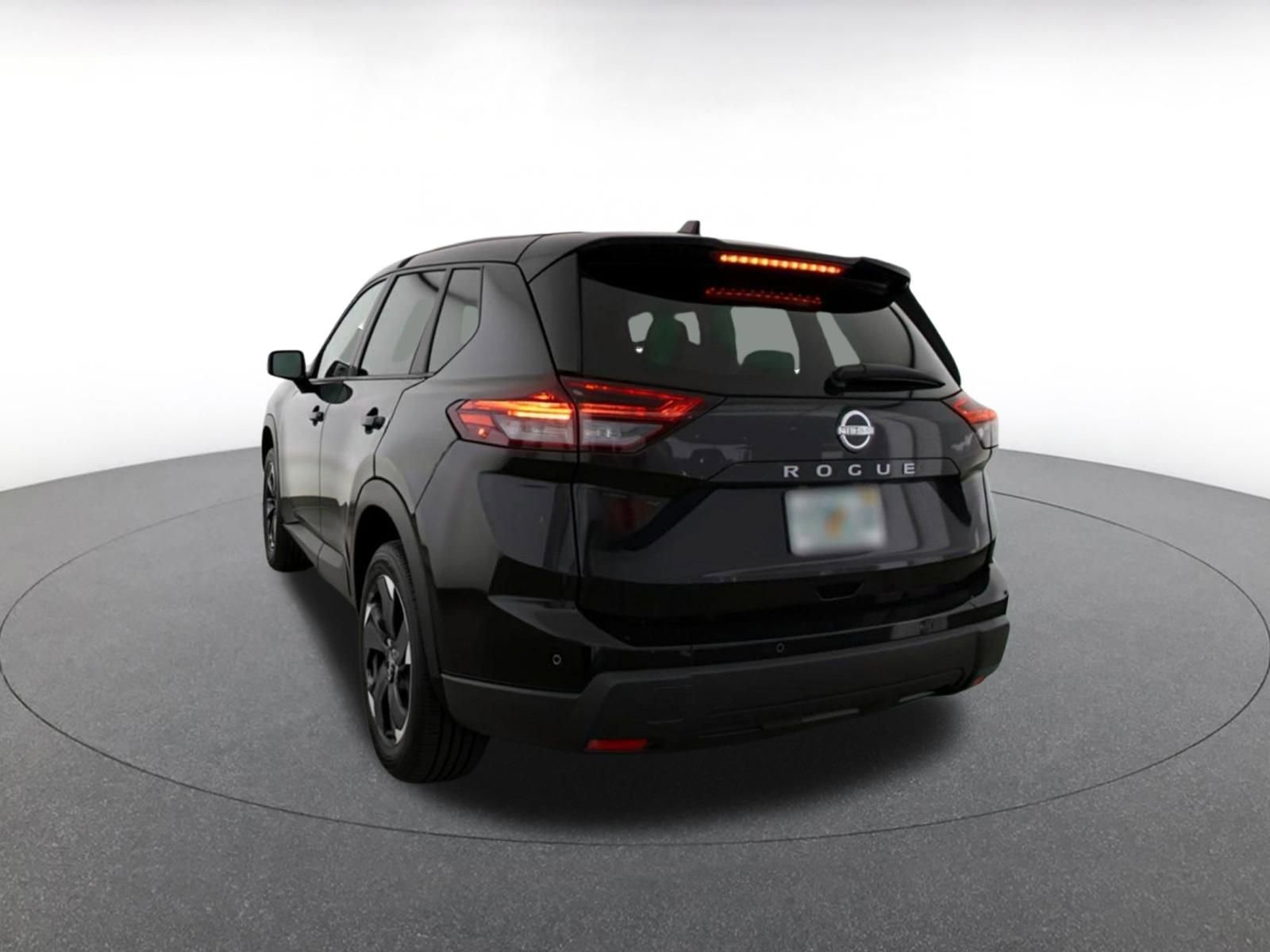 Thumbnail: 2025 Nissan Rogue - 7