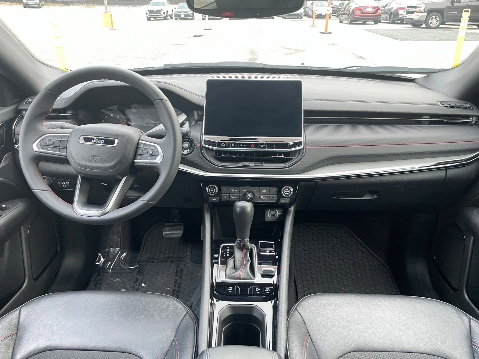 Thumbnail: 2025 Jeep Compass - 32