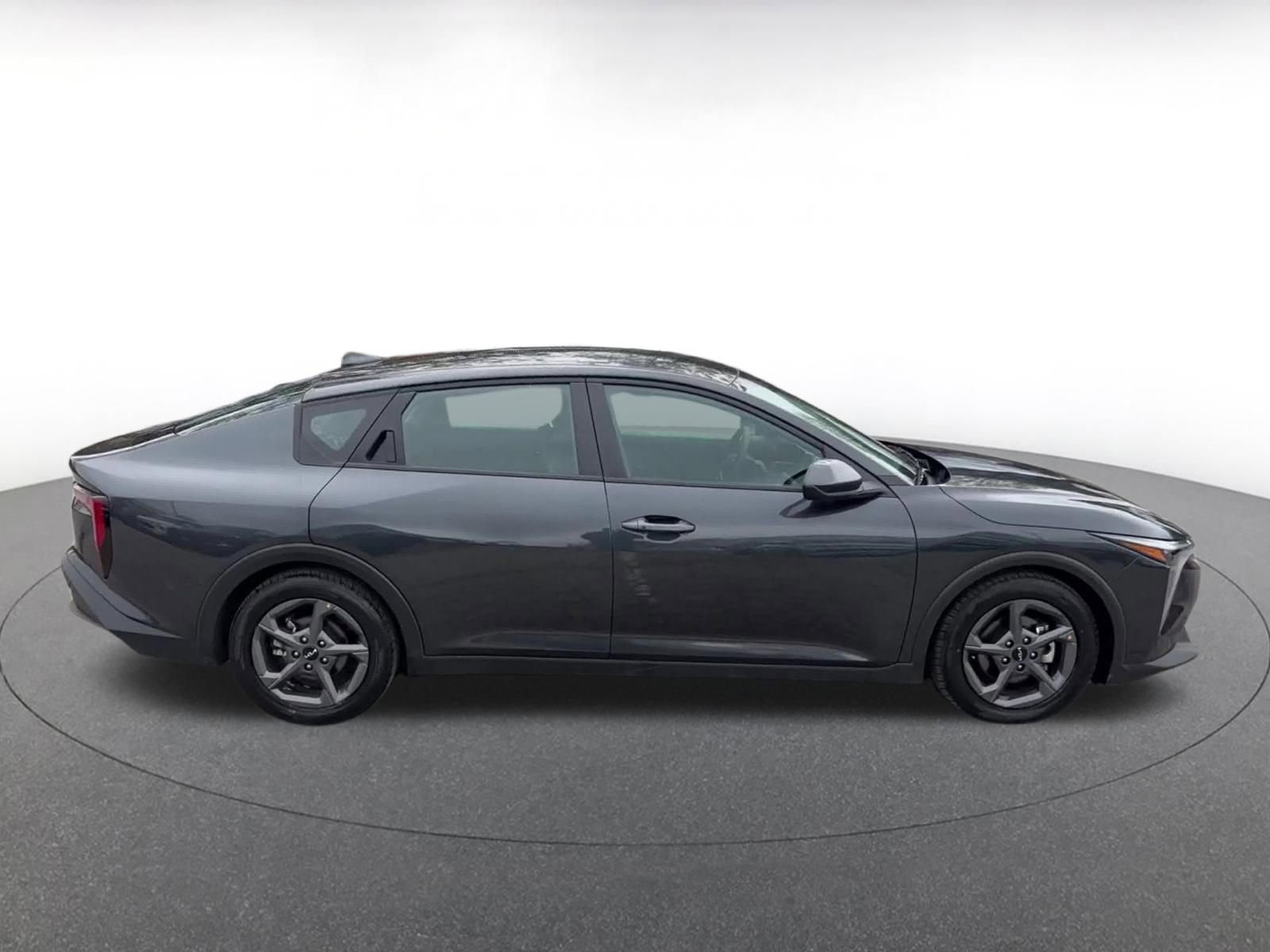 Thumbnail: 2025 Kia K4 - 16