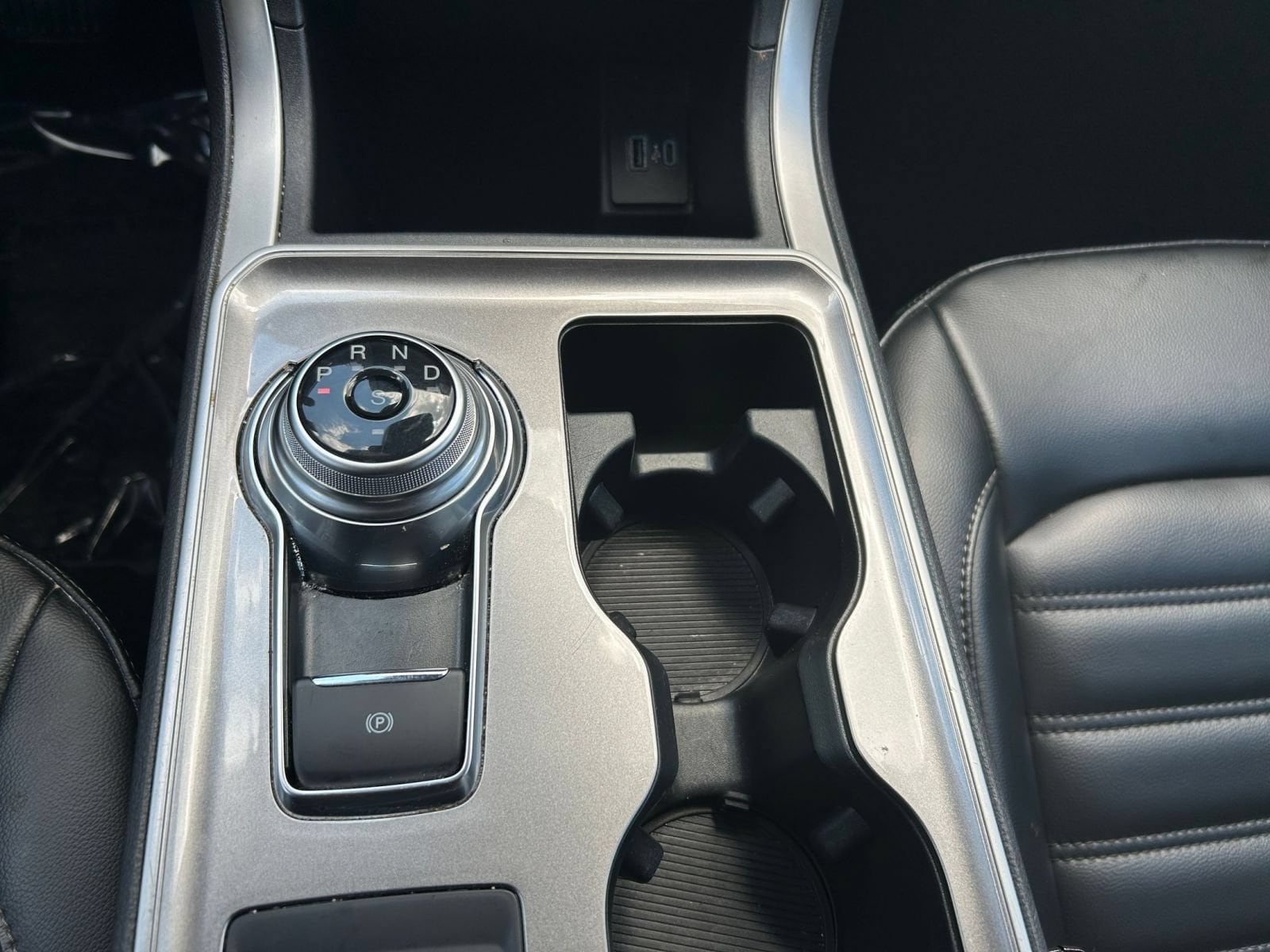 Thumbnail: 2024 Ford Edge - 35