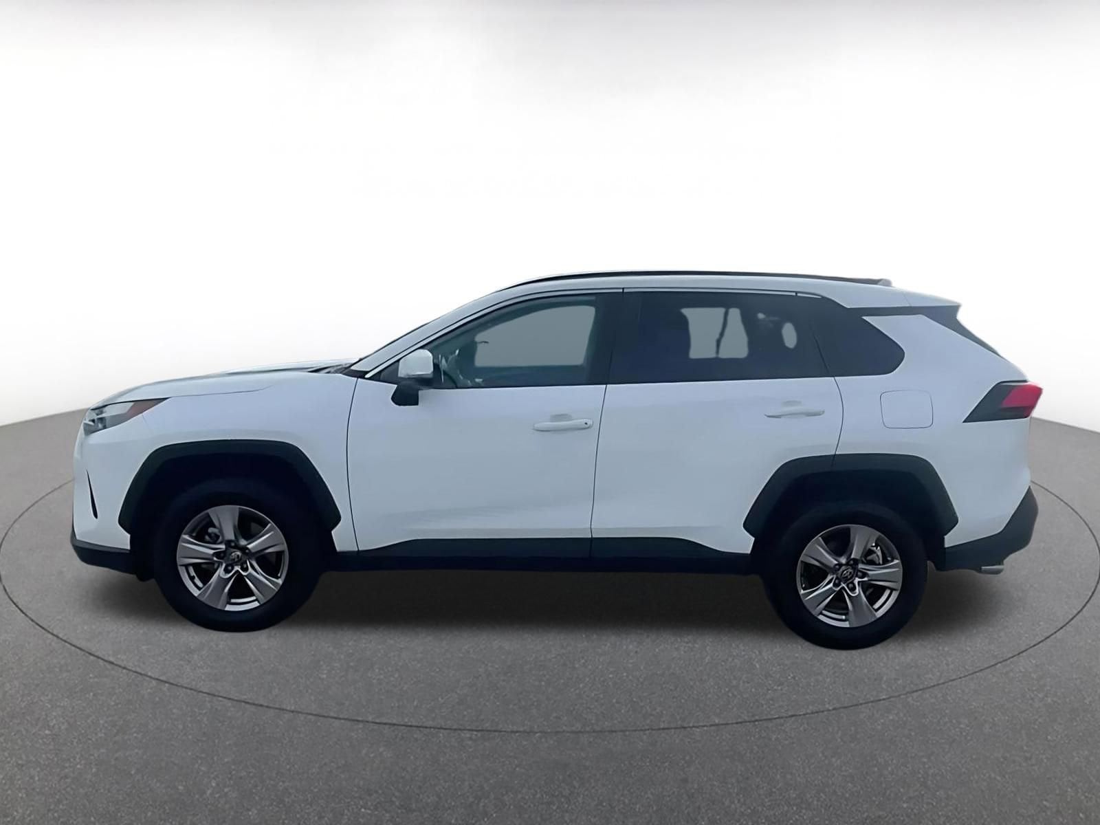 Thumbnail: 2025 Toyota RAV4 - 9