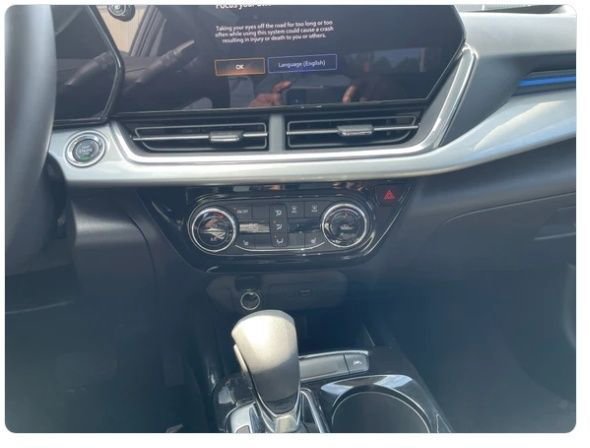 2024 Chevrolet Trax LT 18