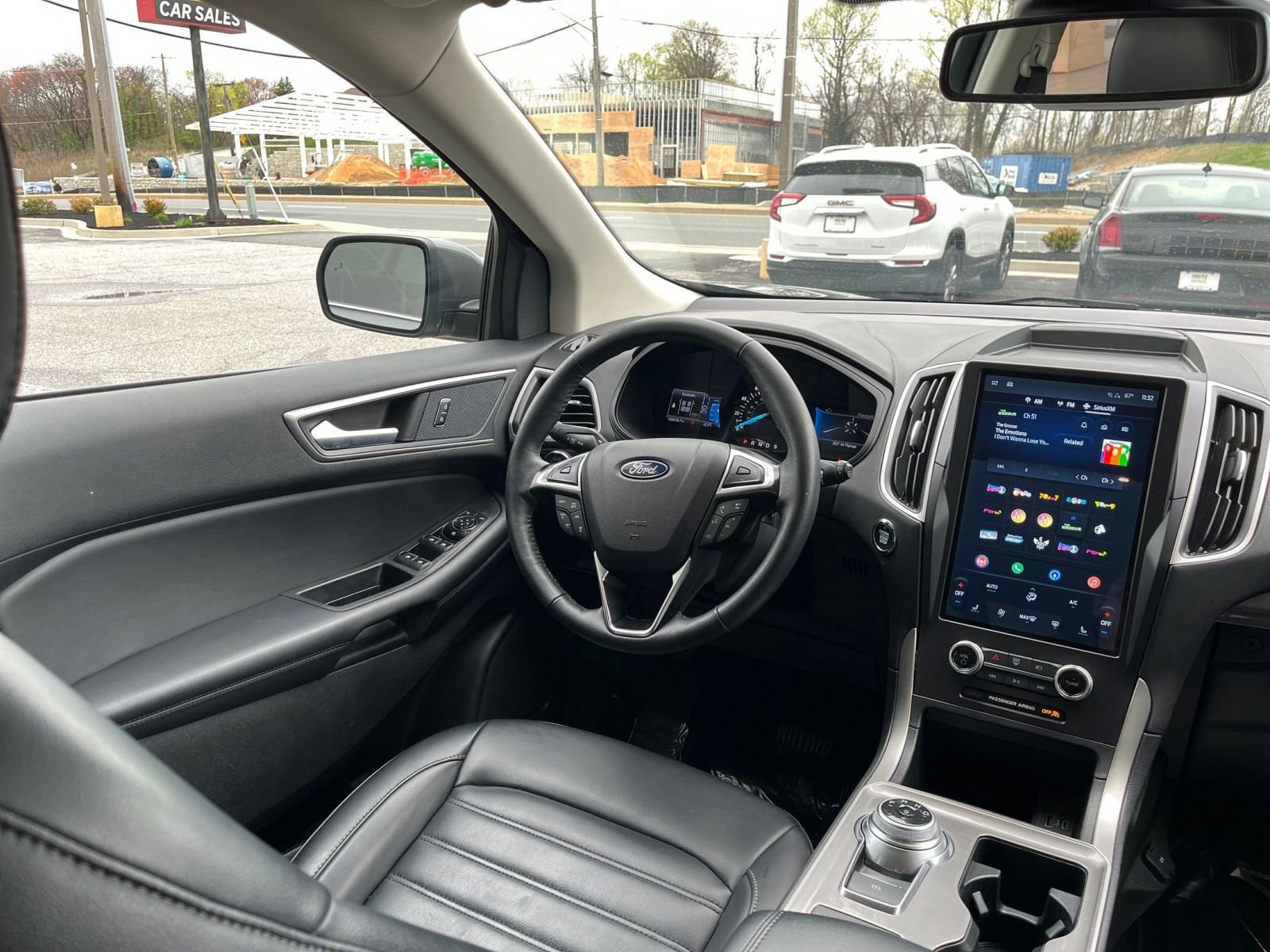 2024 Ford Edge SEL 34