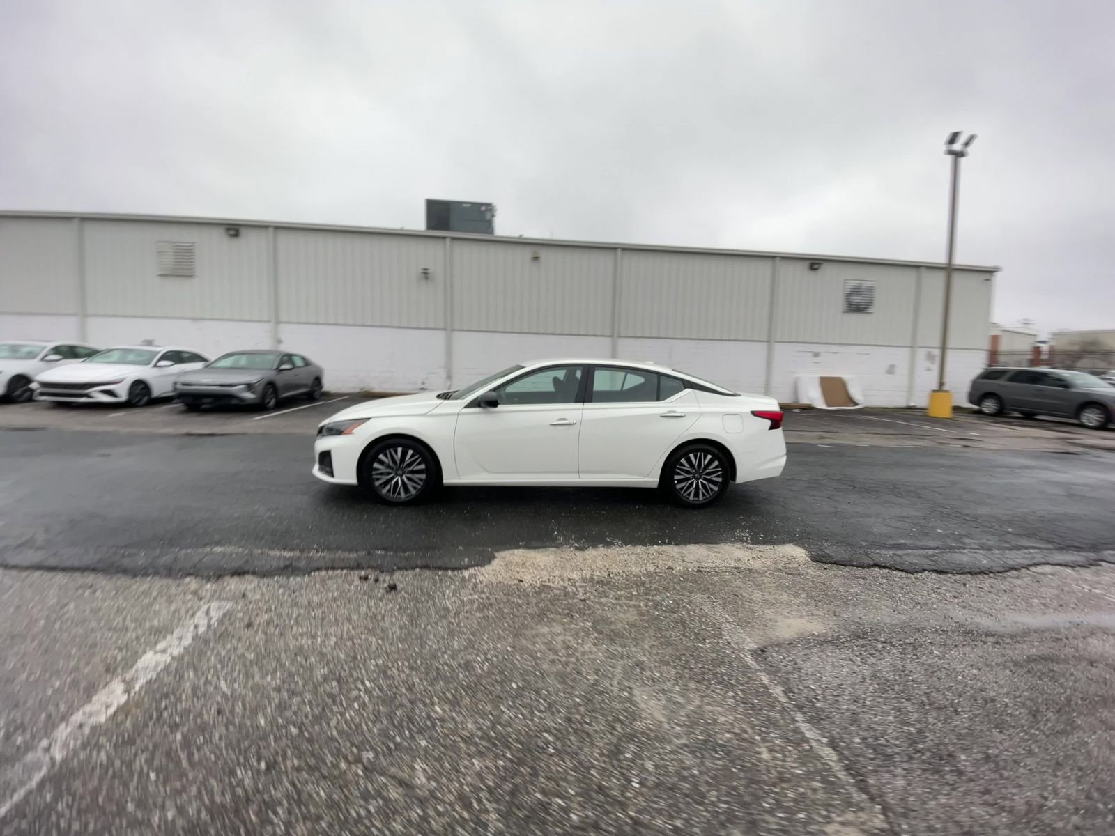 Thumbnail: 2025 Nissan Altima - 16