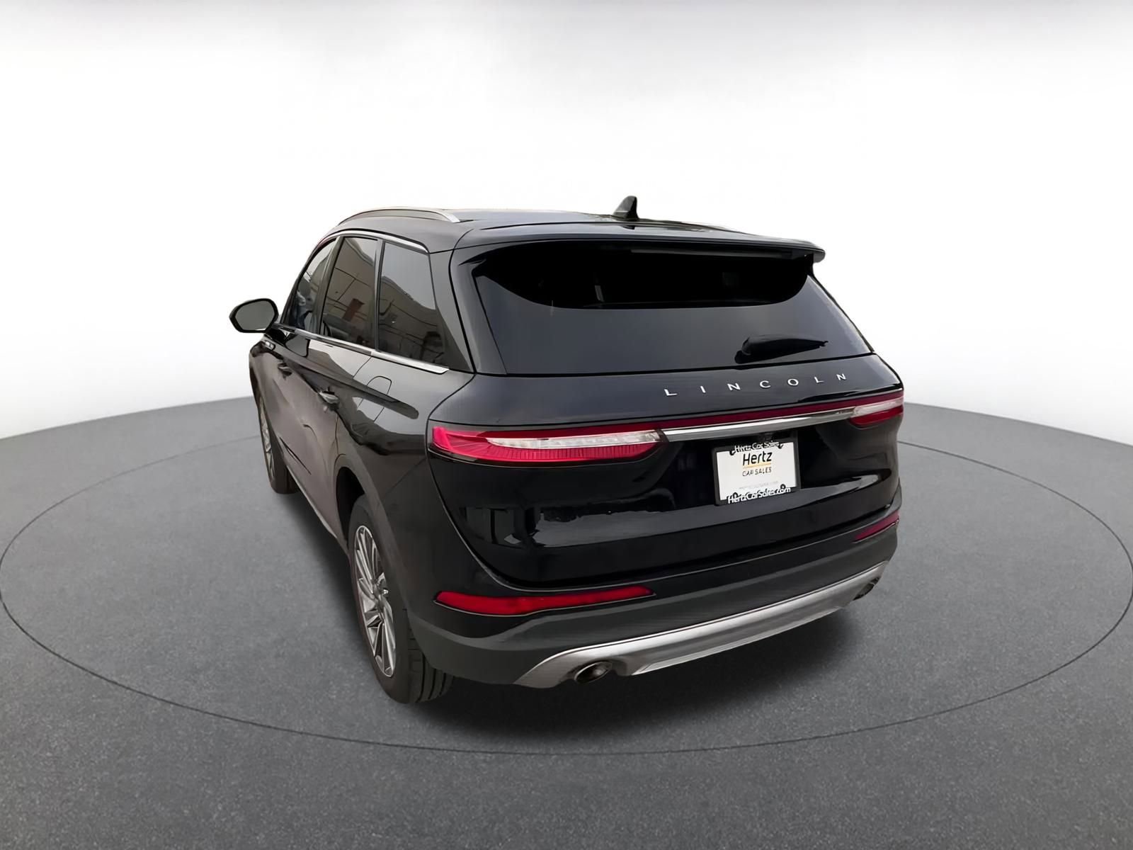 Thumbnail: 2024 Lincoln Corsair - 11