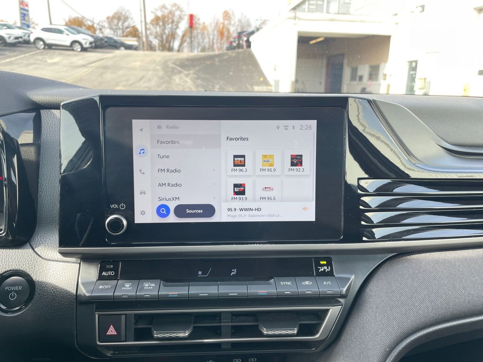 Thumbnail: 2025 Toyota Camry - 21