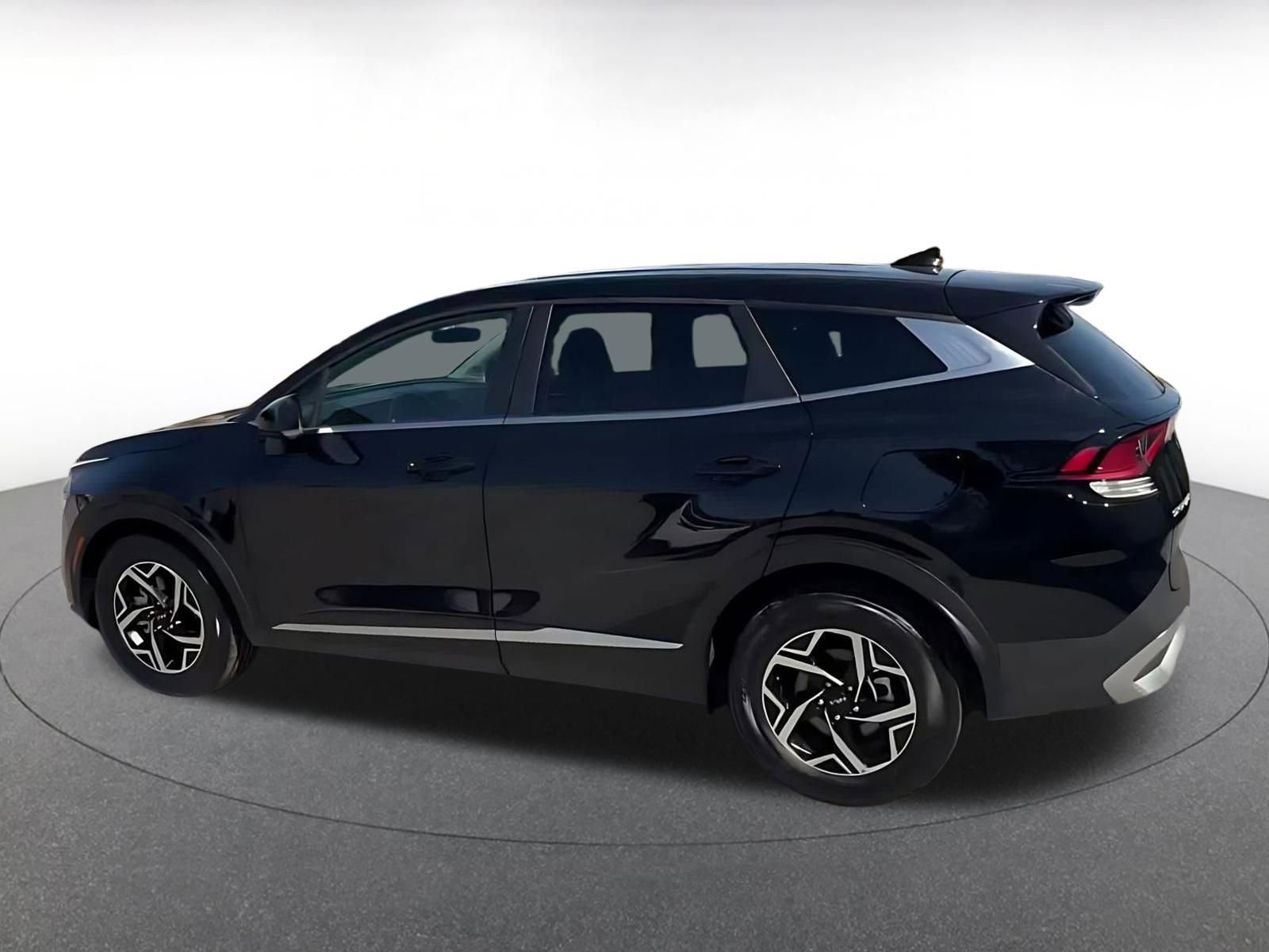 Thumbnail: 2025 Kia Sportage - 10