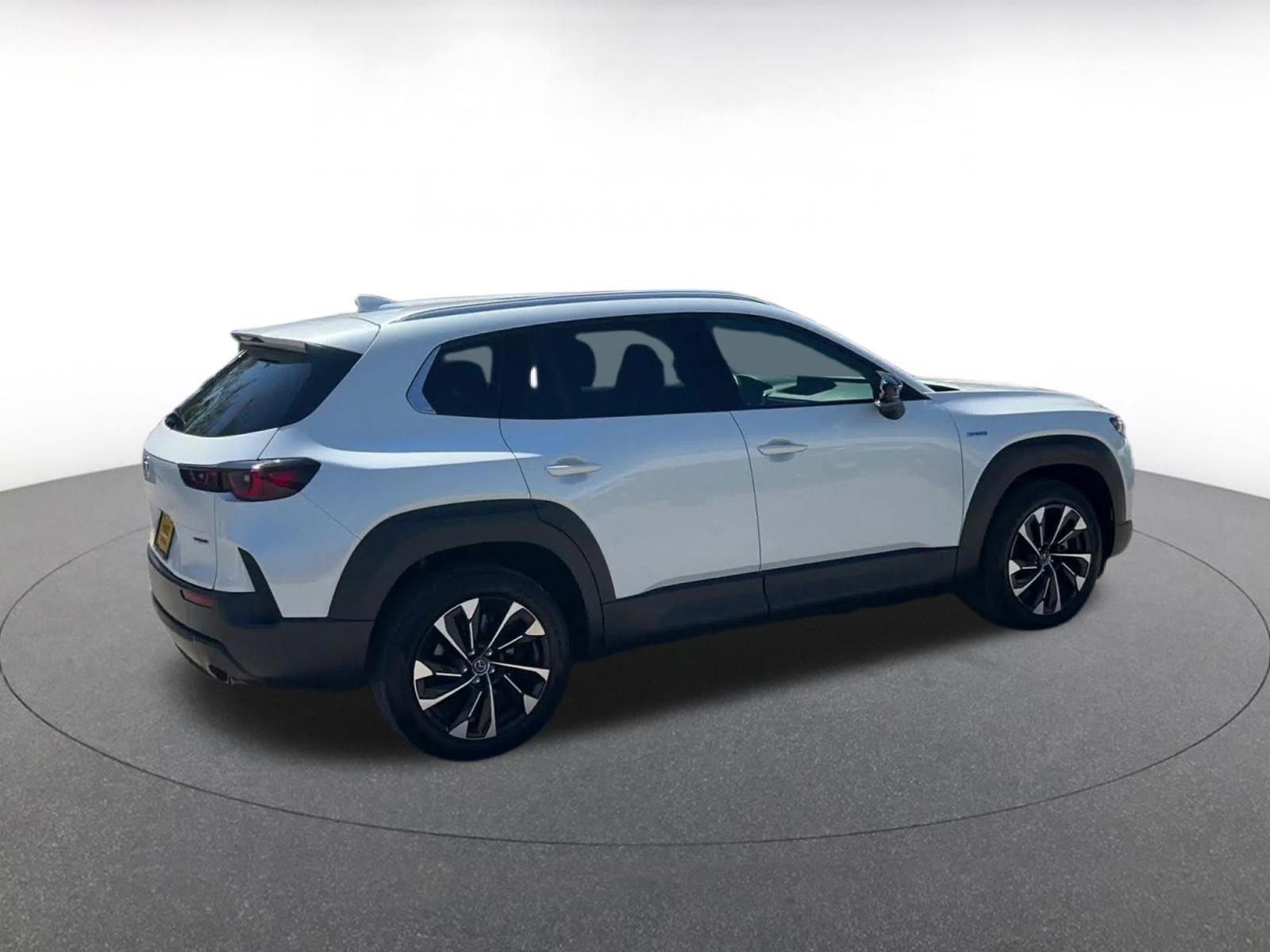 Thumbnail: 2025 Mazda CX-50 - 14