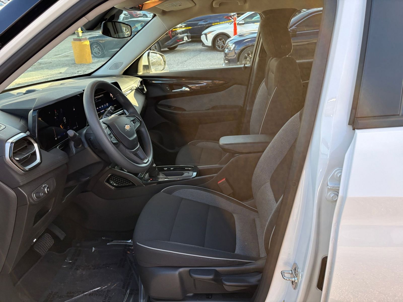 Thumbnail: 2025 Chevrolet TrailBlazer - 24