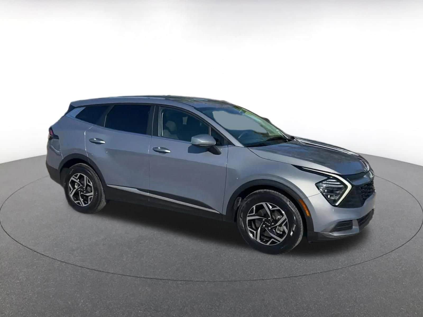 Thumbnail: 2025 Kia Sportage - 2