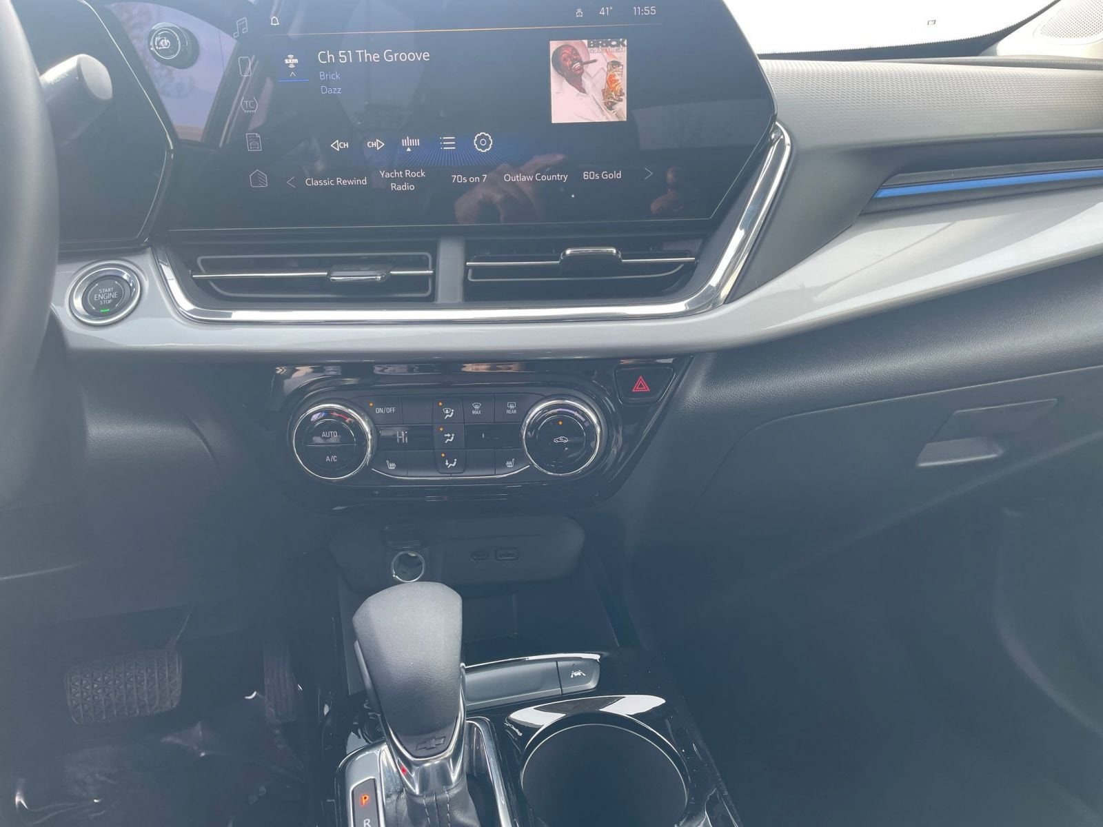 Thumbnail: 2025 Chevrolet Trax - 17